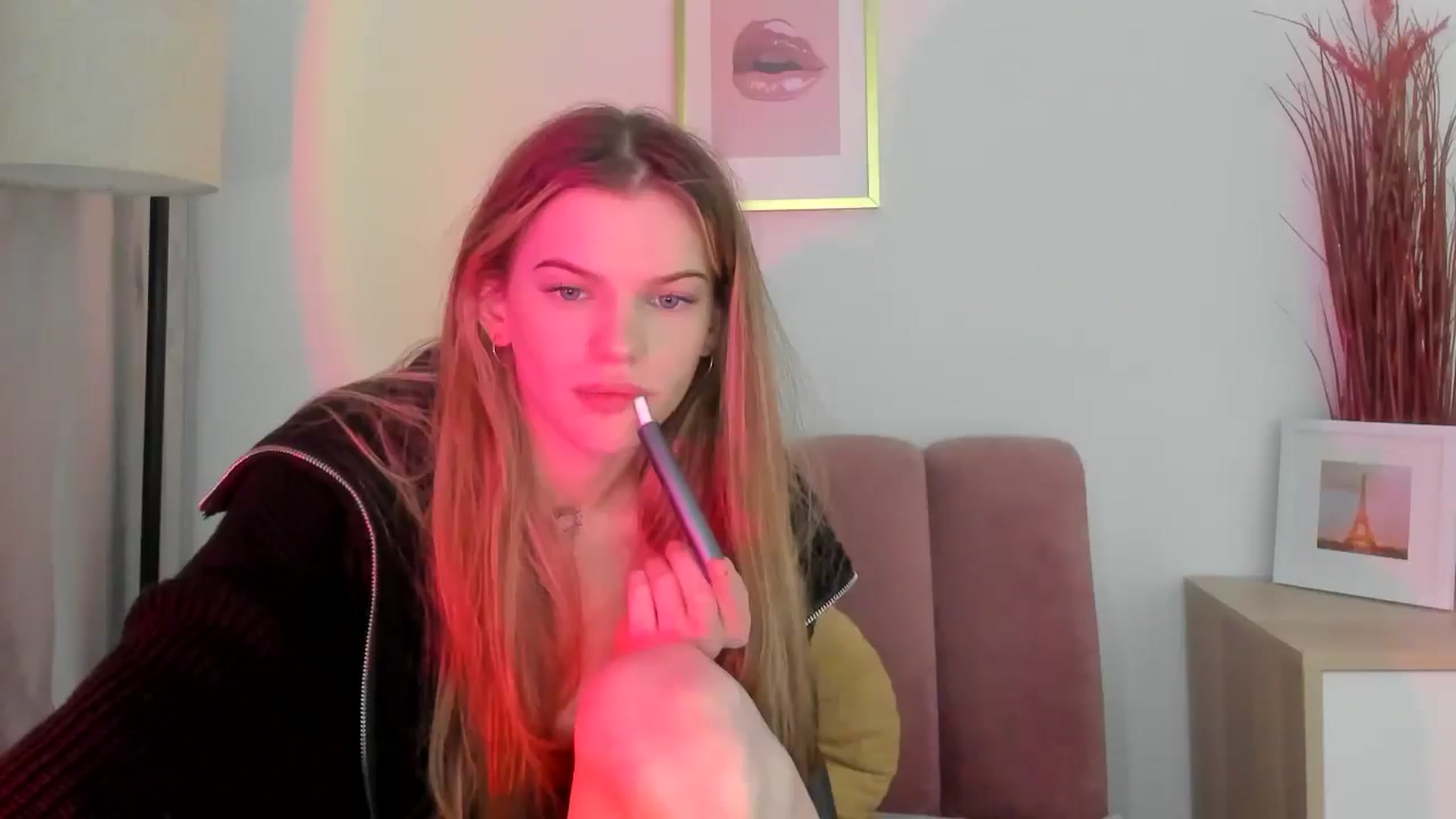 Gallery image thumbnail from ChristinaWave's myfreecams stream on, 02/04/2026, 13:25 image 6 of 20