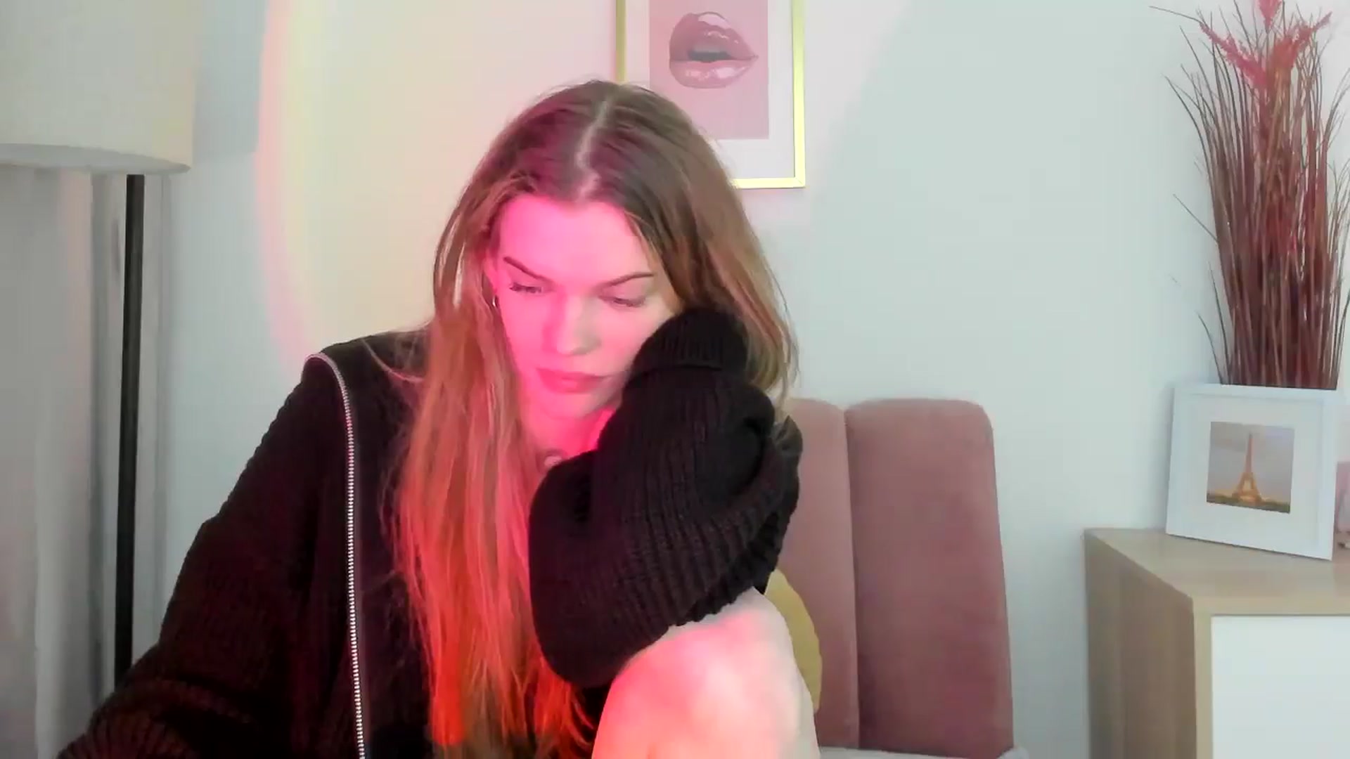 Gallery image thumbnail from ChristinaWave's myfreecams stream on, 02/04/2026, 13:25 image 16 of 20