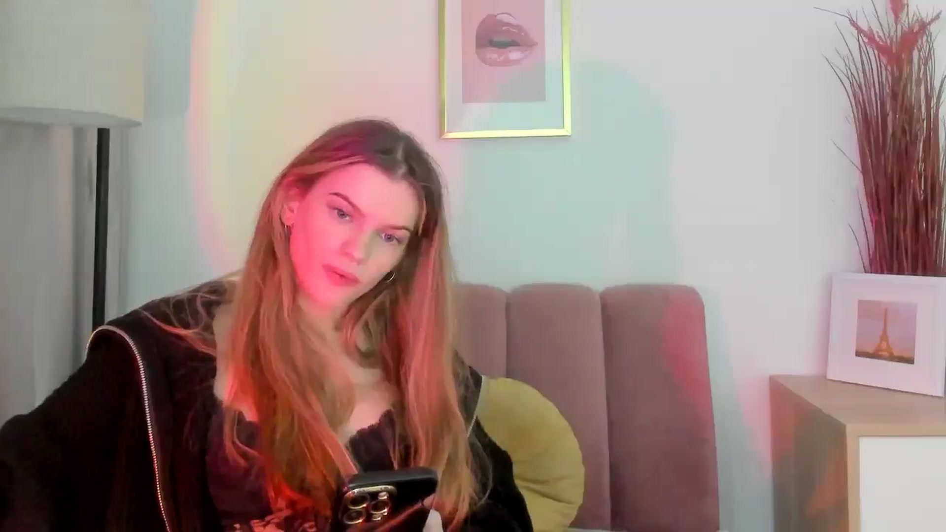 Gallery image thumbnail from ChristinaWave's myfreecams stream on, 02/04/2026, 13:25 image 11 of 20
