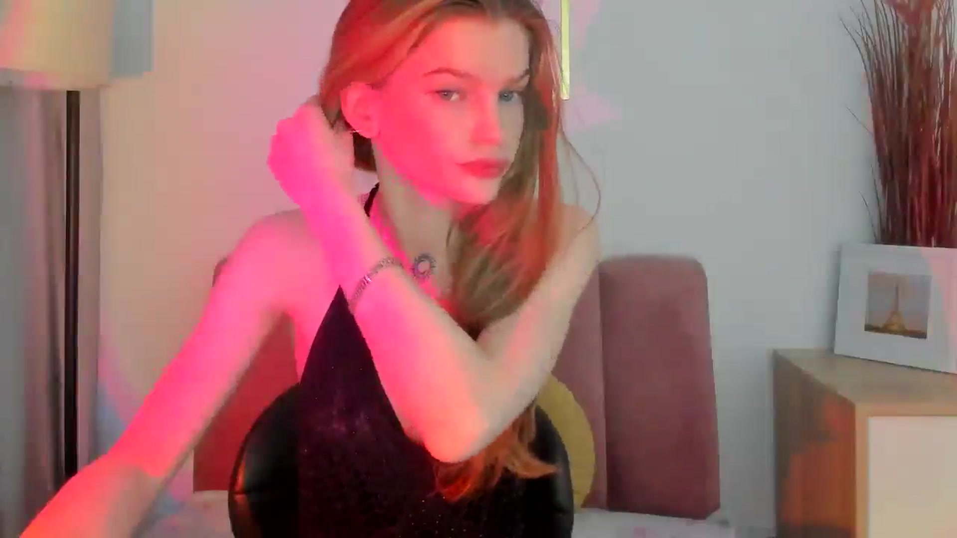 Gallery image thumbnail from ChristinaWave's myfreecams stream on, 02/06/2026, 10:13 image 12 of 20