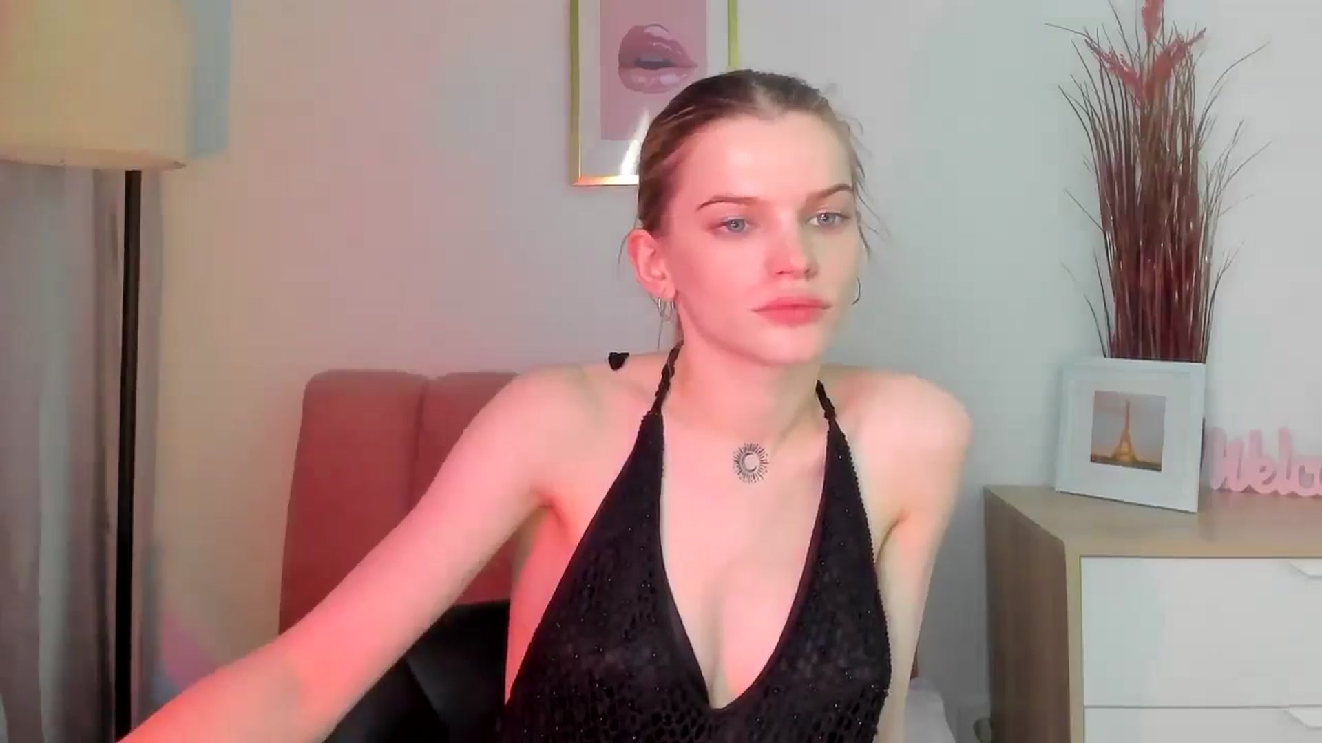 Gallery image thumbnail from ChristinaWave's myfreecams stream on, 02/08/2026, 17:12 image 3 of 20