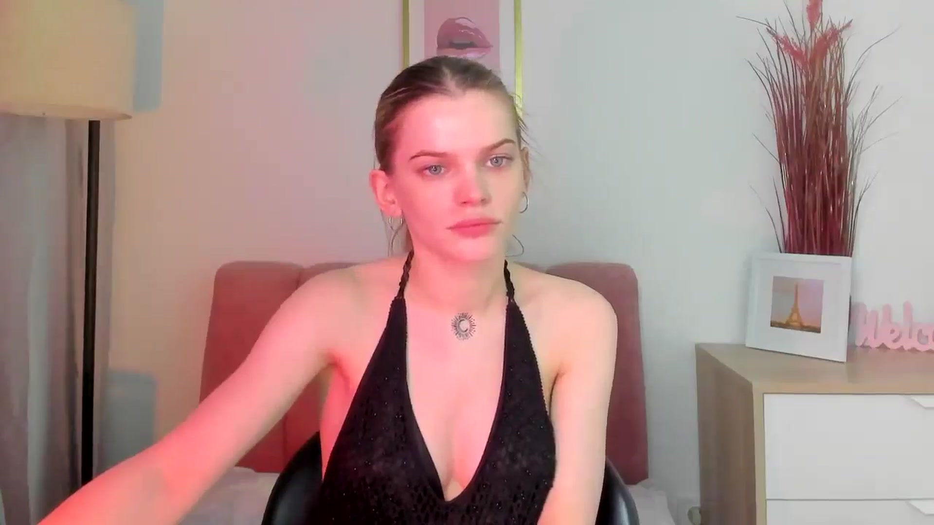Gallery image thumbnail from ChristinaWave's myfreecams stream on, 02/08/2026, 17:12 image 12 of 20