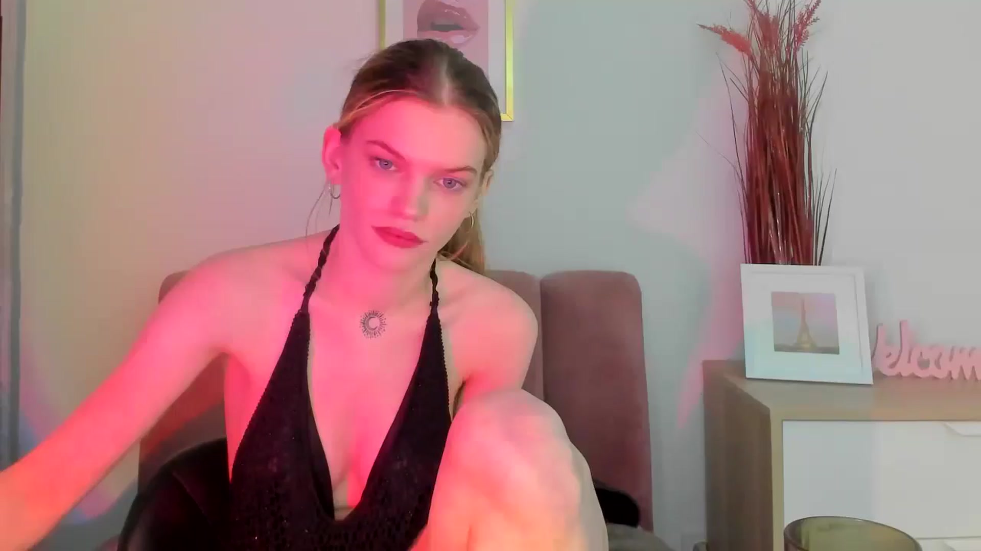 Gallery image thumbnail from ChristinaWave's myfreecams stream on, 02/12/2026, 16:36 image 14 of 20
