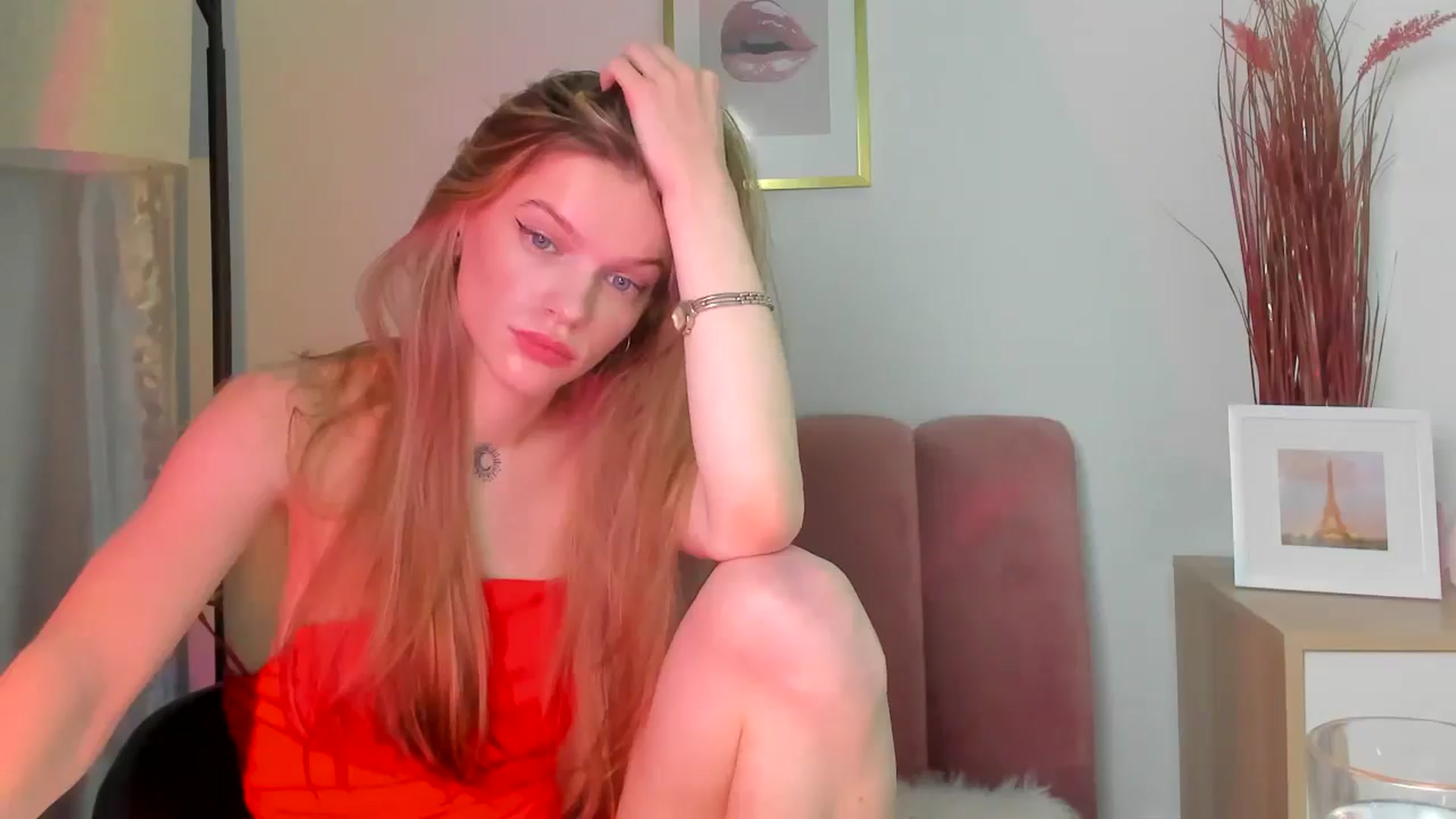 Gallery image thumbnail from ChristinaWave's myfreecams stream on, 02/14/2026, 15:02 image 4 of 20