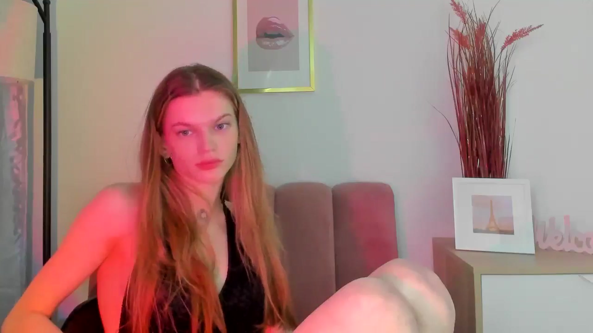 Gallery image thumbnail from ChristinaWave's myfreecams stream on, 02/15/2026, 13:10 image 7 of 20