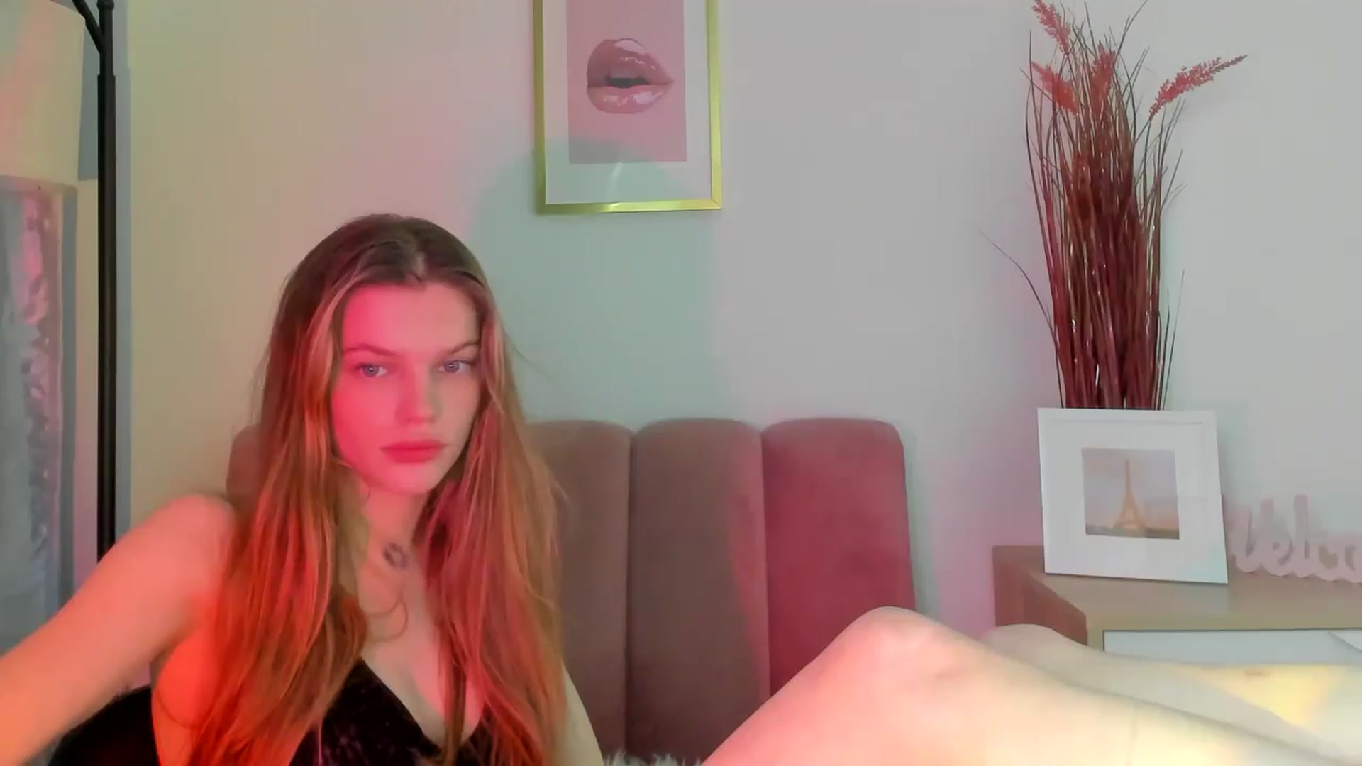 Gallery image thumbnail from ChristinaWave's myfreecams stream on, 02/15/2026, 13:10 image 12 of 20