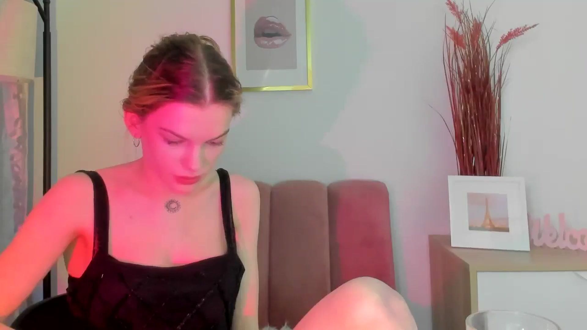 Gallery image thumbnail from ChristinaWave's myfreecams stream on, 02/16/2026, 14:18 image 4 of 20