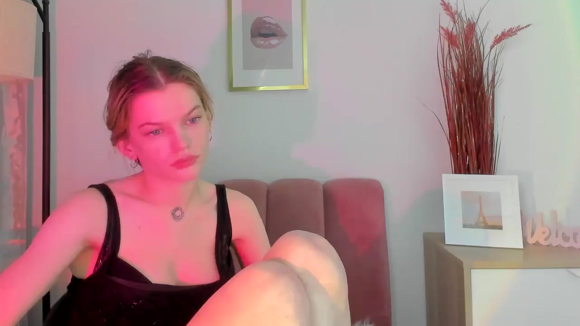 Gallery image thumbnail from ChristinaWave's myfreecams stream on, 02/16/2026, 14:18 image 17 of 20
