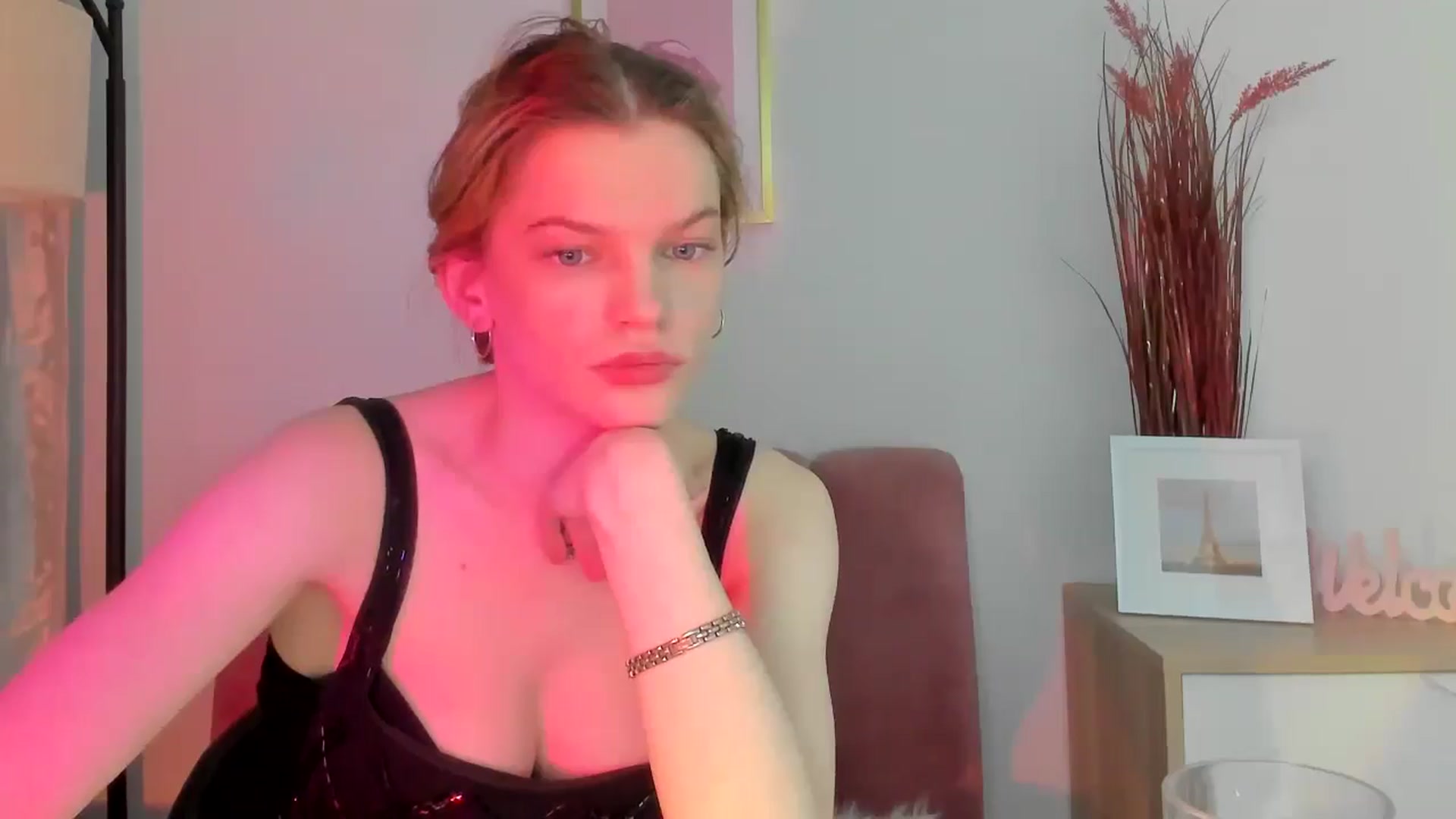 Gallery image thumbnail from ChristinaWave's myfreecams stream on, 02/16/2026, 14:18 image 14 of 20