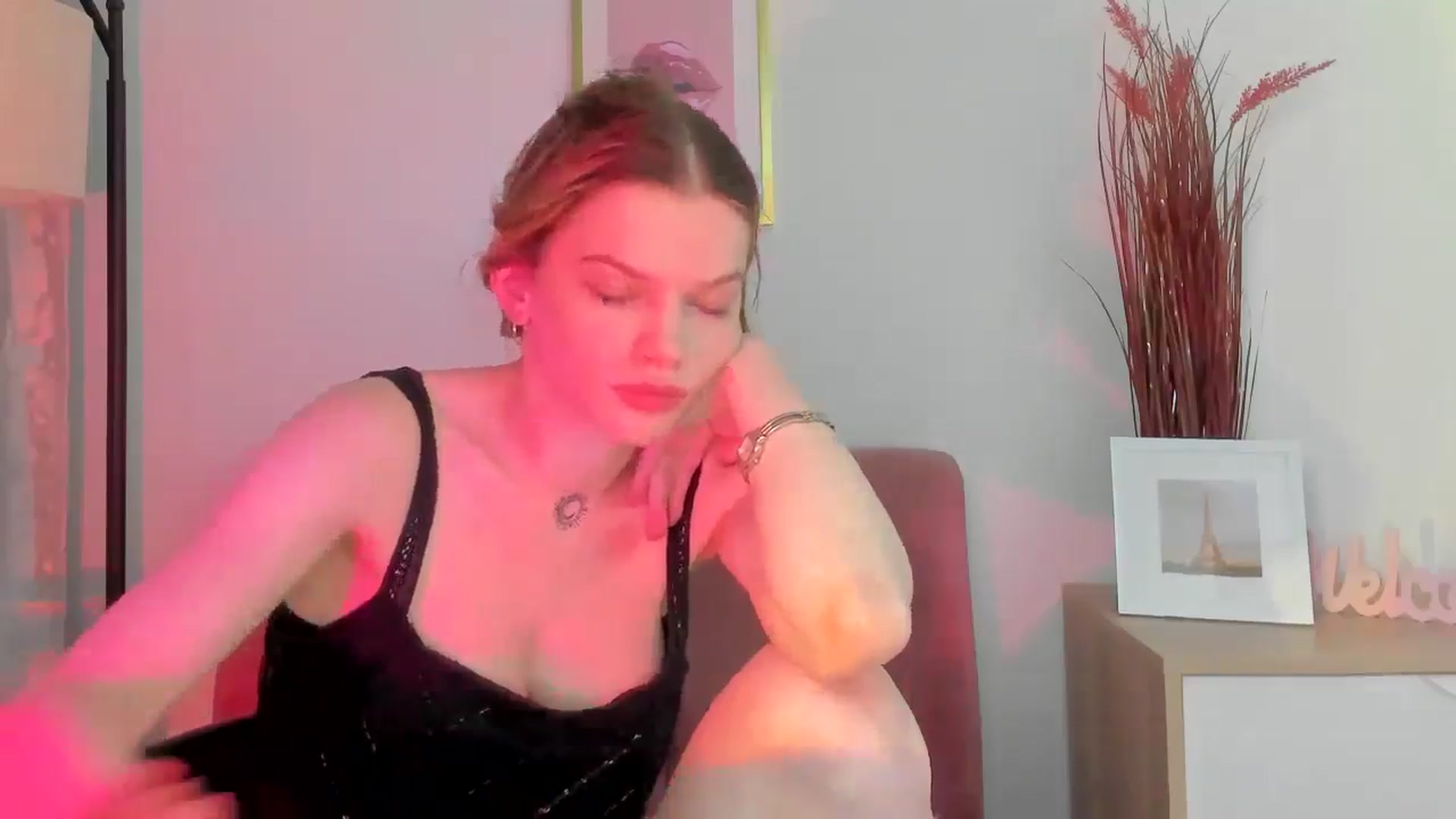 Gallery image thumbnail from ChristinaWave's myfreecams stream on, 02/16/2026, 15:01 image 3 of 20