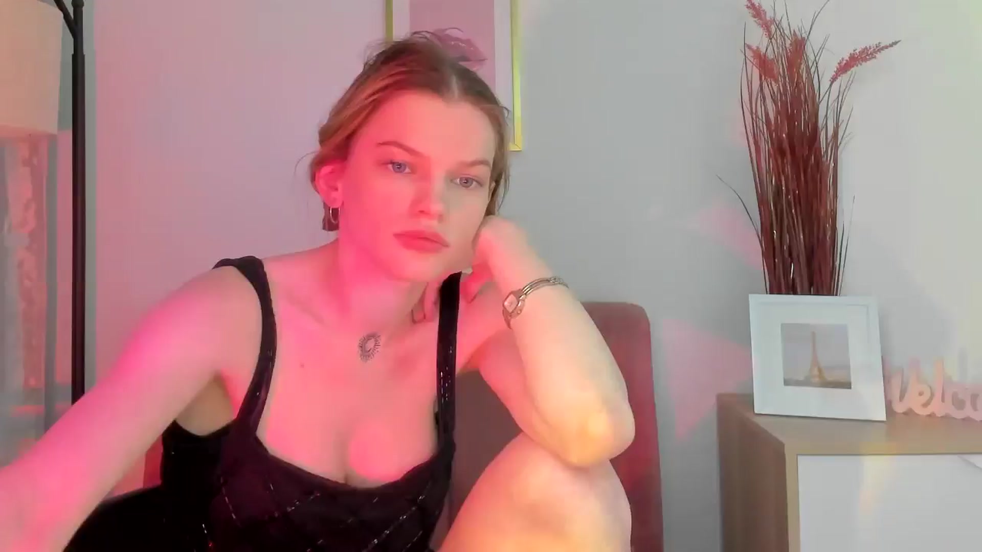 Gallery image thumbnail from ChristinaWave's myfreecams stream on, 02/16/2026, 15:01 image 1 of 20