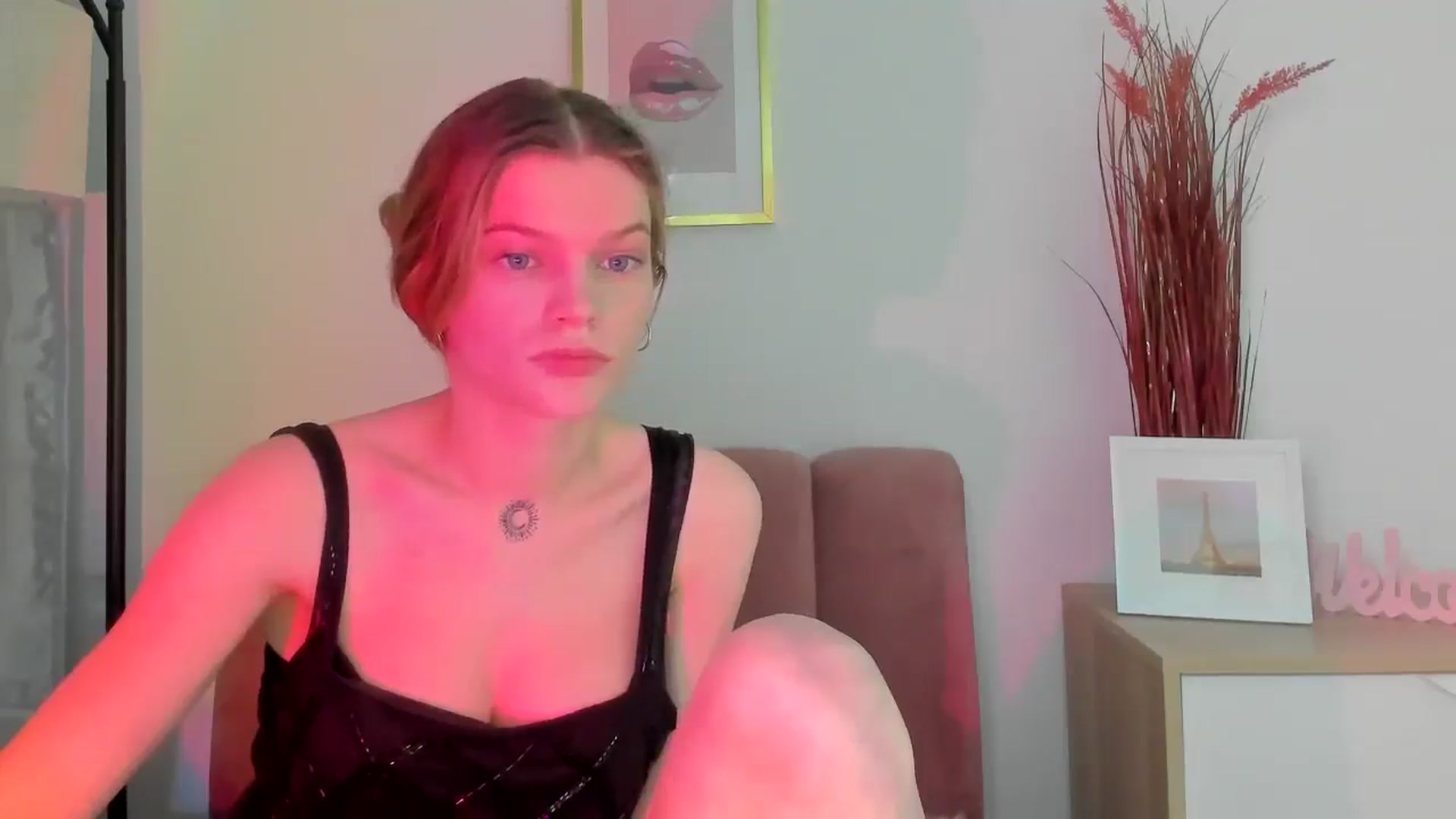 Gallery image thumbnail from ChristinaWave's myfreecams stream on, 02/16/2026, 16:24 image 9 of 20