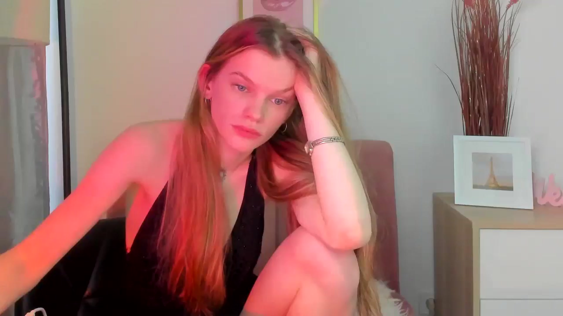 Gallery image thumbnail from ChristinaWave's myfreecams stream on, 02/17/2026, 16:50 image 20 of 20