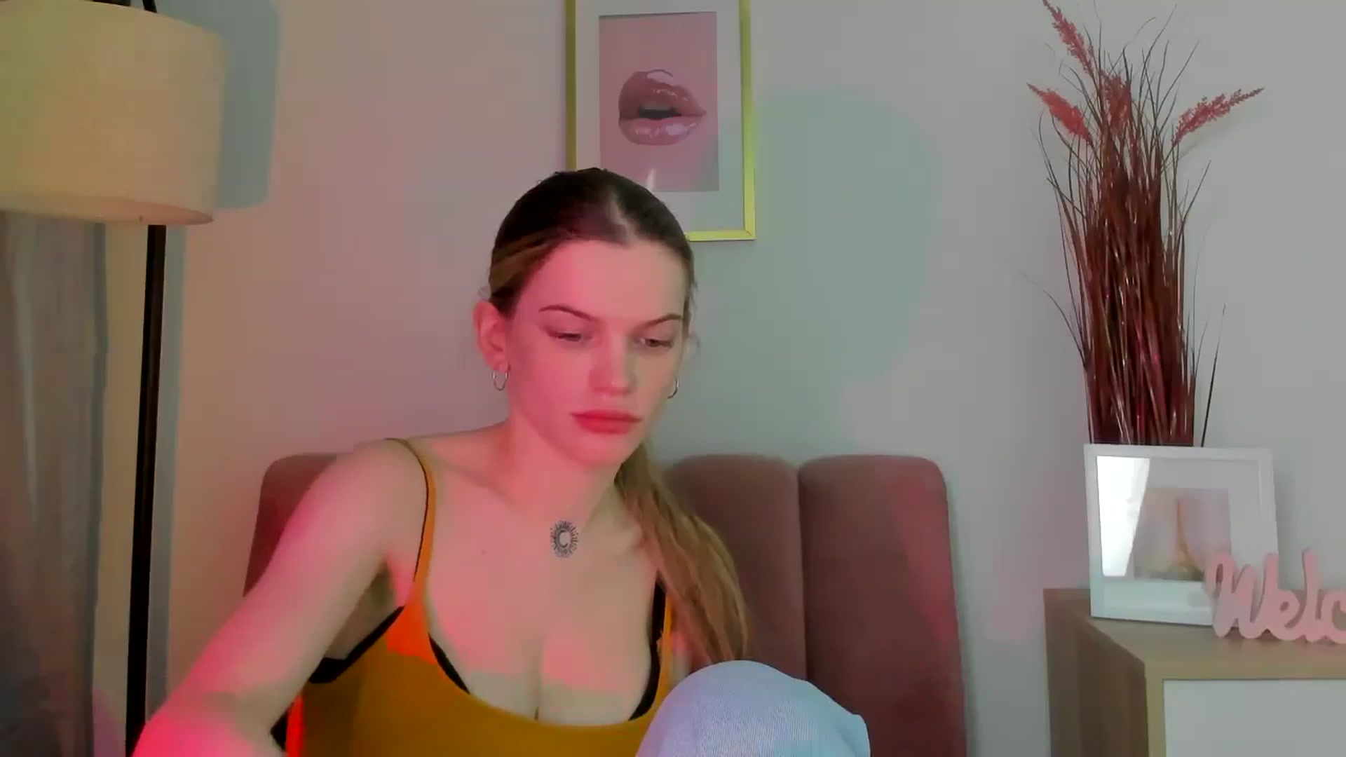 Gallery image thumbnail from ChristinaWave's myfreecams stream on, 02/19/2026, 14:58 image 17 of 20