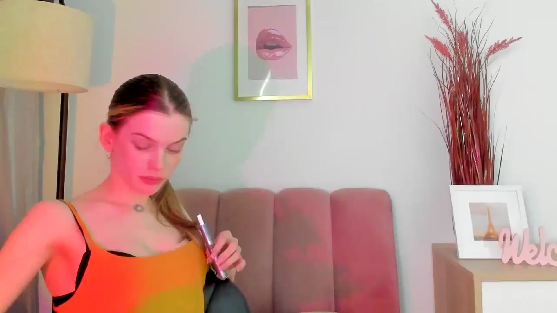 Gallery image thumbnail from ChristinaWave's myfreecams stream on, 02/19/2026, 15:50 image 15 of 20