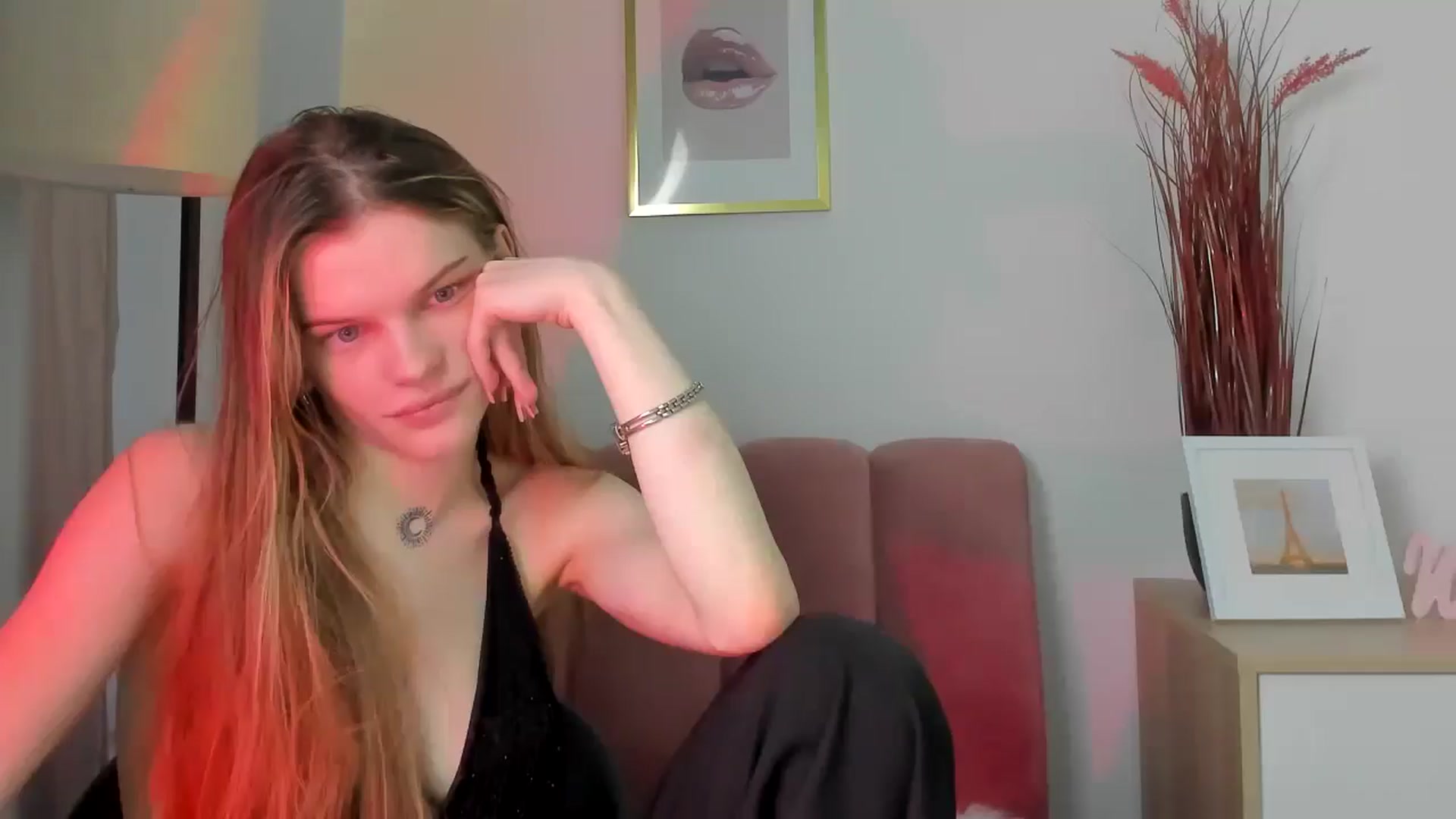 Gallery image thumbnail from ChristinaWave's myfreecams stream on, 02/26/2026, 16:05 image 18 of 20