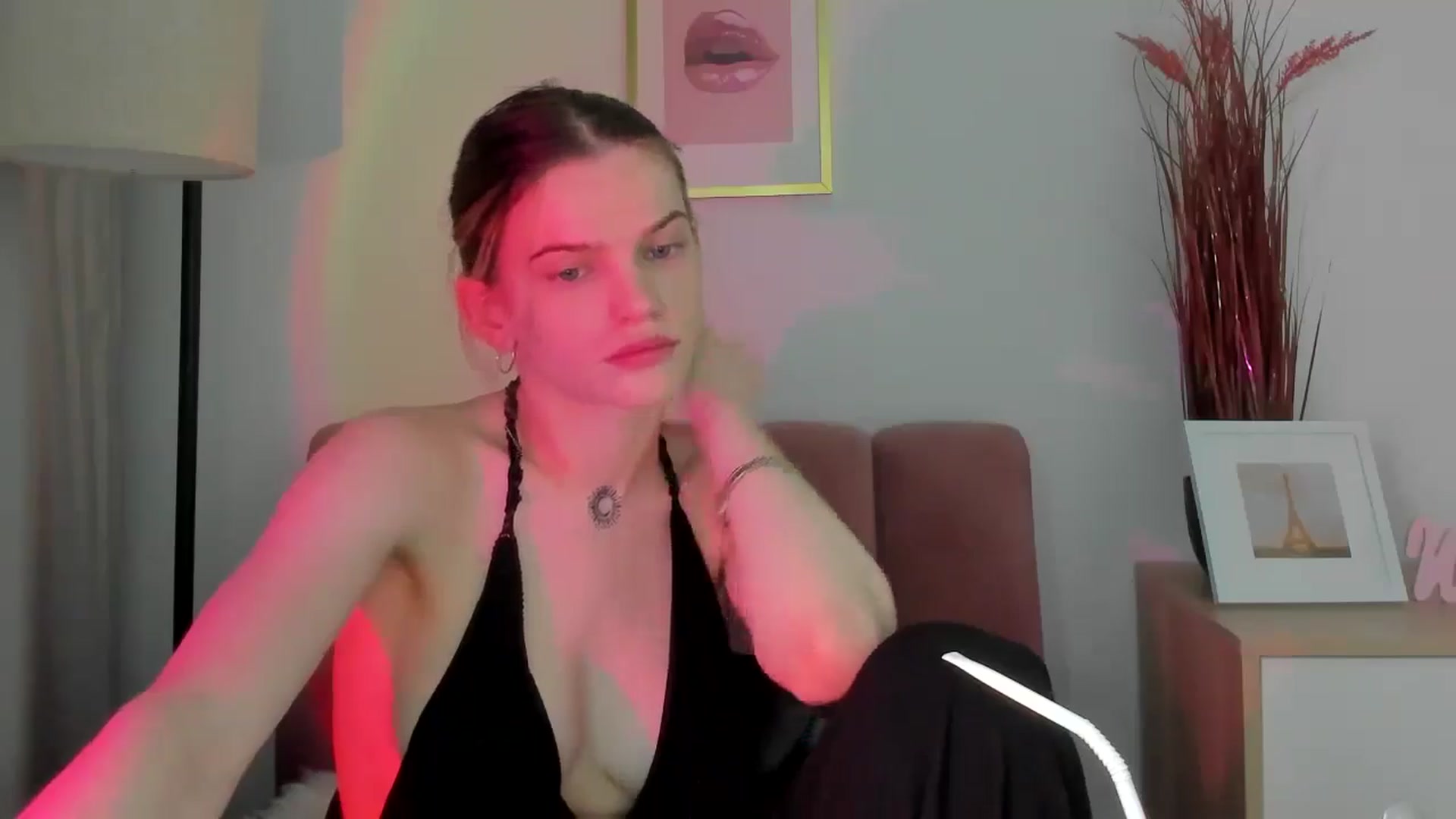 Gallery image thumbnail from ChristinaWave's myfreecams stream on, 02/27/2026, 13:05 image 5 of 20