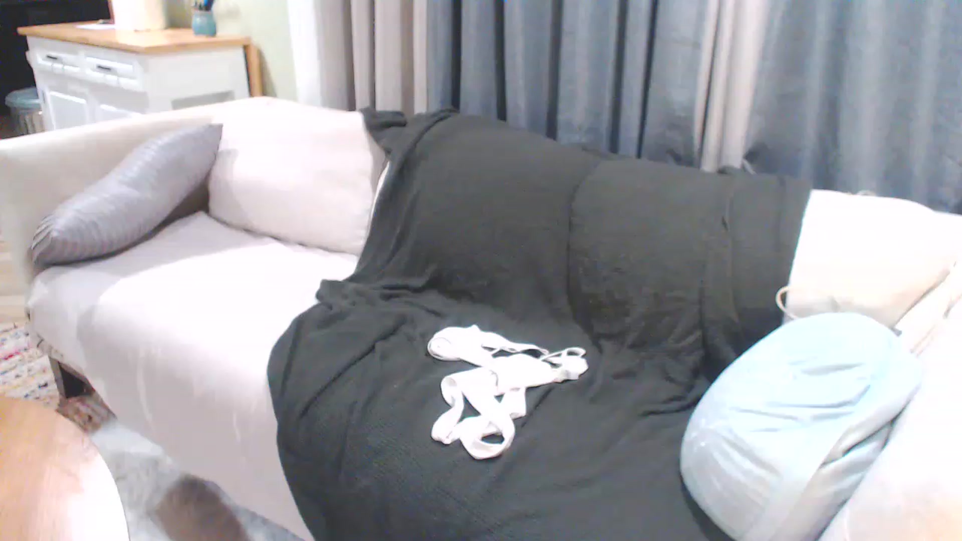 Gallery image thumbnail from ChristineAsh's myfreecams stream on, 05/16/2023, 05:22 image 1 of 20
