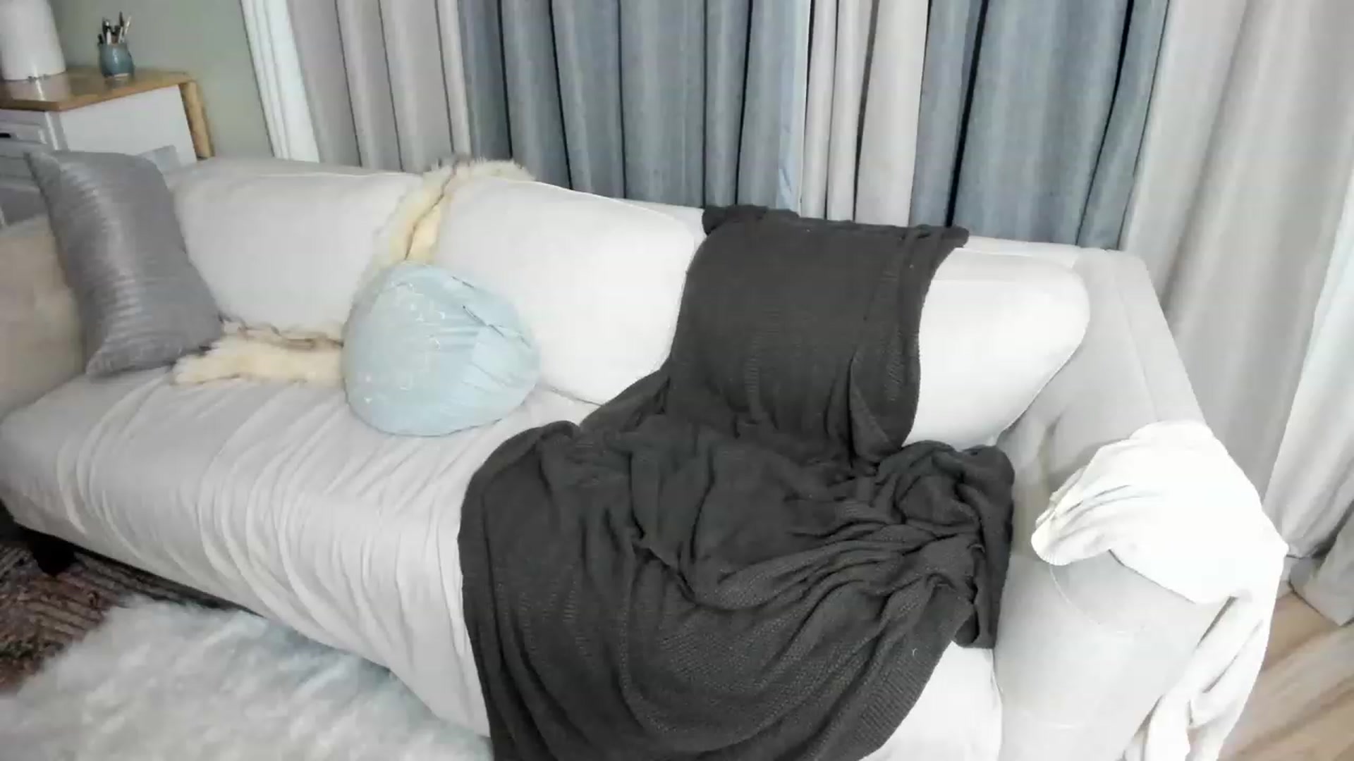 Gallery image thumbnail from ChristineAsh's myfreecams stream on, 05/26/2023, 05:35 image 16 of 20