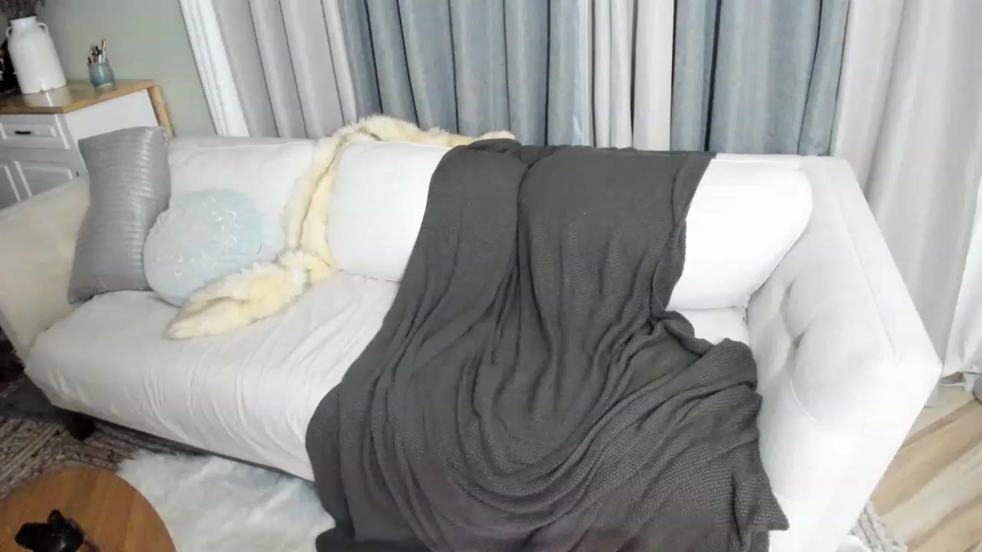 Gallery image thumbnail from ChristineAsh's myfreecams stream on, 05/28/2023, 06:11 image 14 of 20