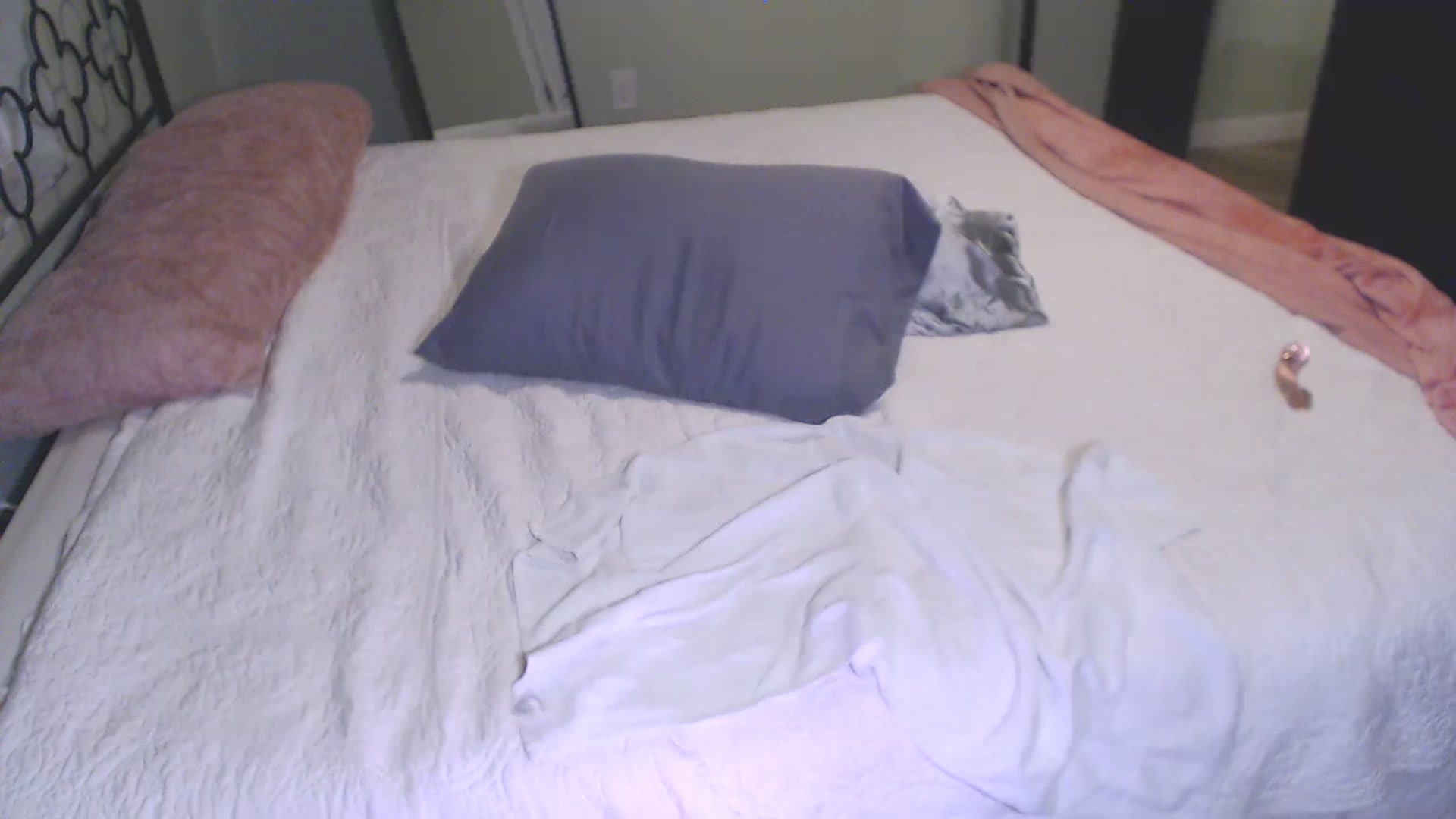 Gallery image thumbnail from ChristineAsh's myfreecams stream on, 07/17/2023, 07:25 image 11 of 20