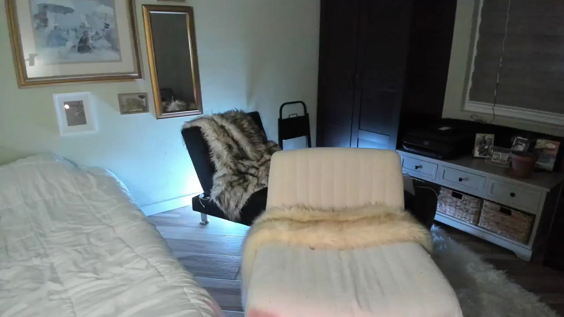 Gallery image thumbnail from ChristineAsh's myfreecams stream on, 09/24/2023, 05:40 image 8 of 20