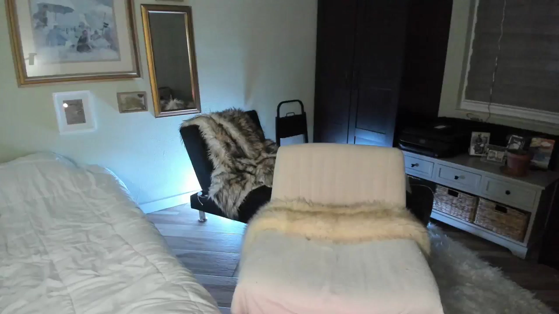 Gallery image thumbnail from ChristineAsh's myfreecams stream on, 09/24/2023, 05:40 image 11 of 20