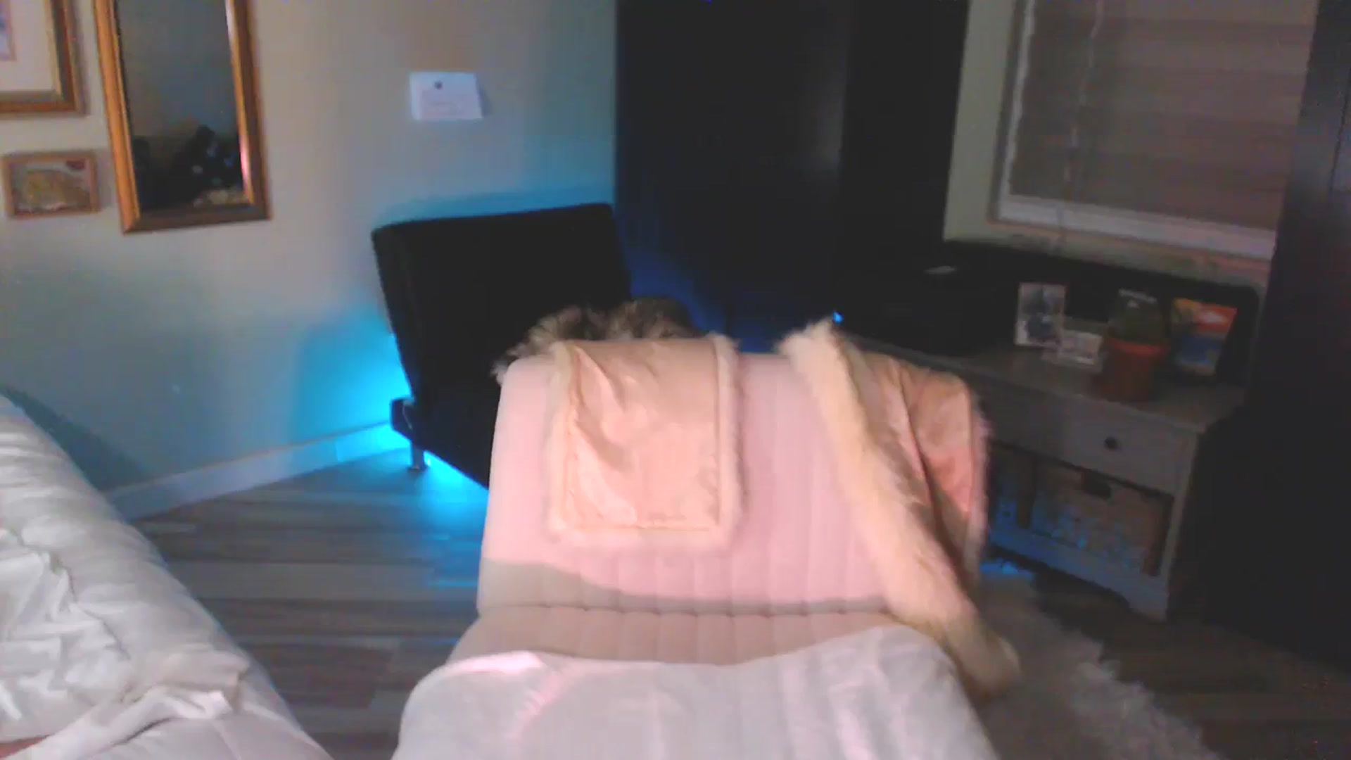 Gallery image thumbnail from ChristineAsh's myfreecams stream on, 10/04/2023, 06:28 image 11 of 20