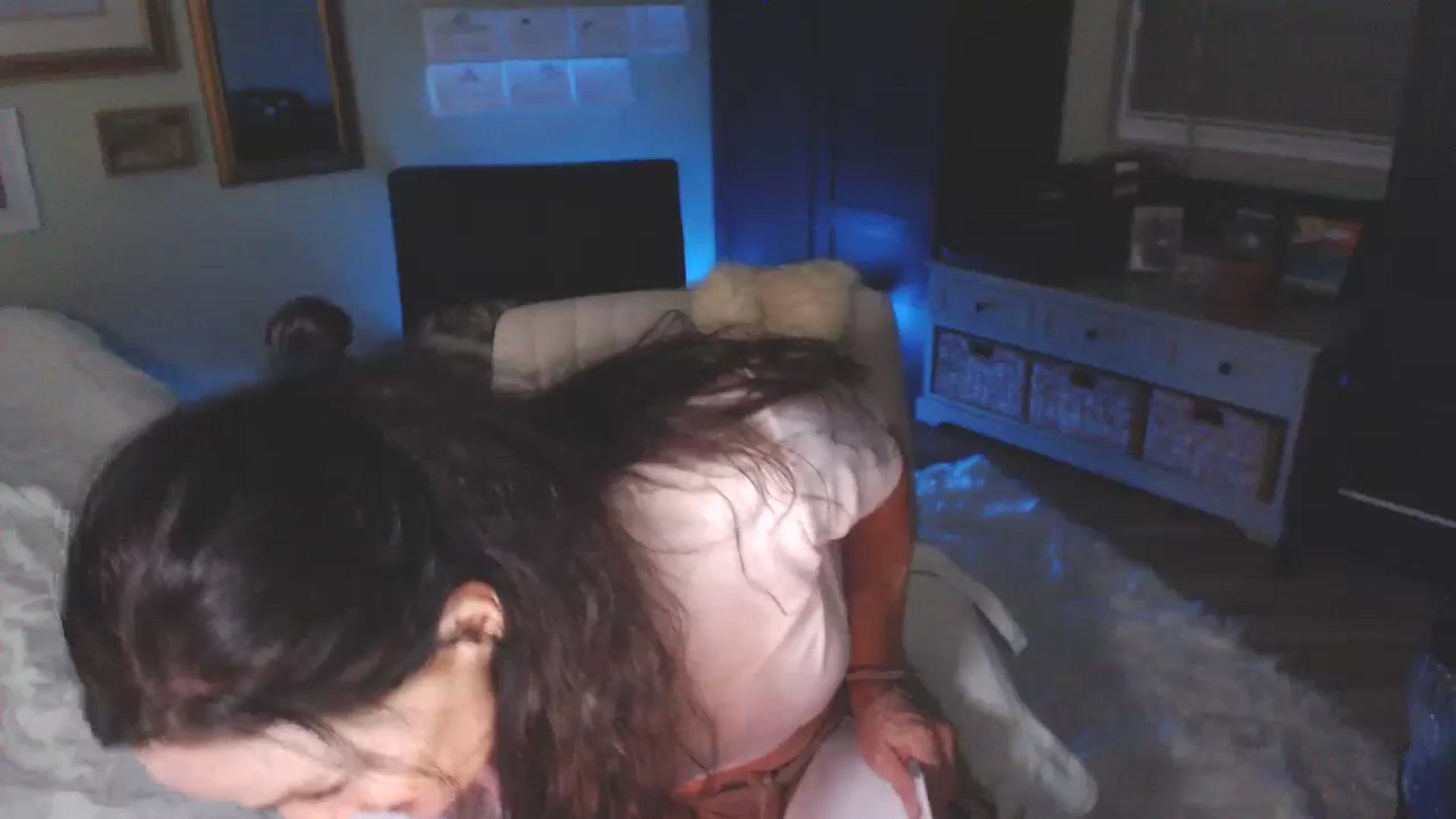 Gallery image thumbnail from ChristineAsh's myfreecams stream on, 10/10/2023, 02:42 image 2 of 20