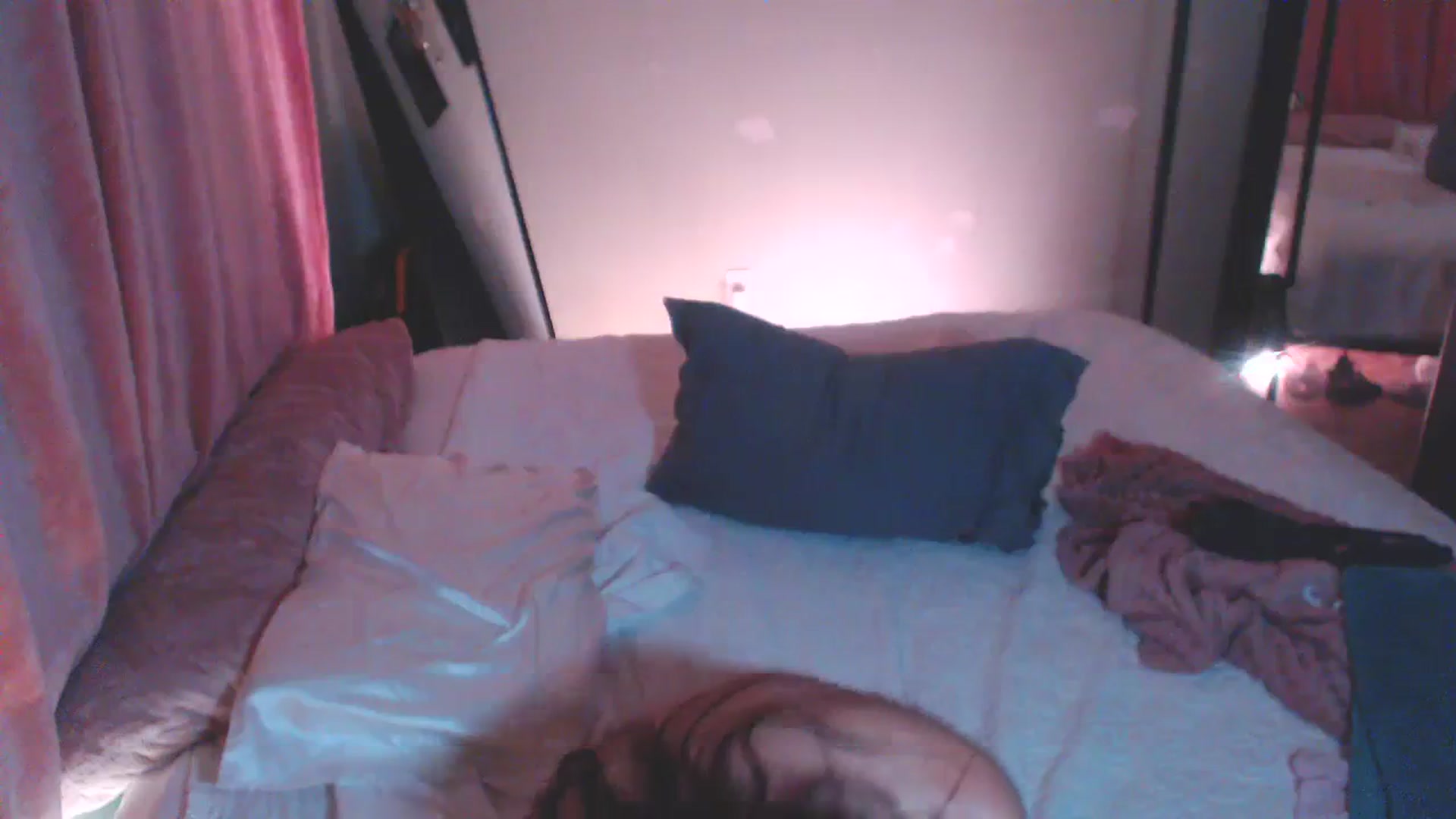 Gallery image thumbnail from ChristineAsh's myfreecams stream on, 10/17/2023, 05:03 image 18 of 20