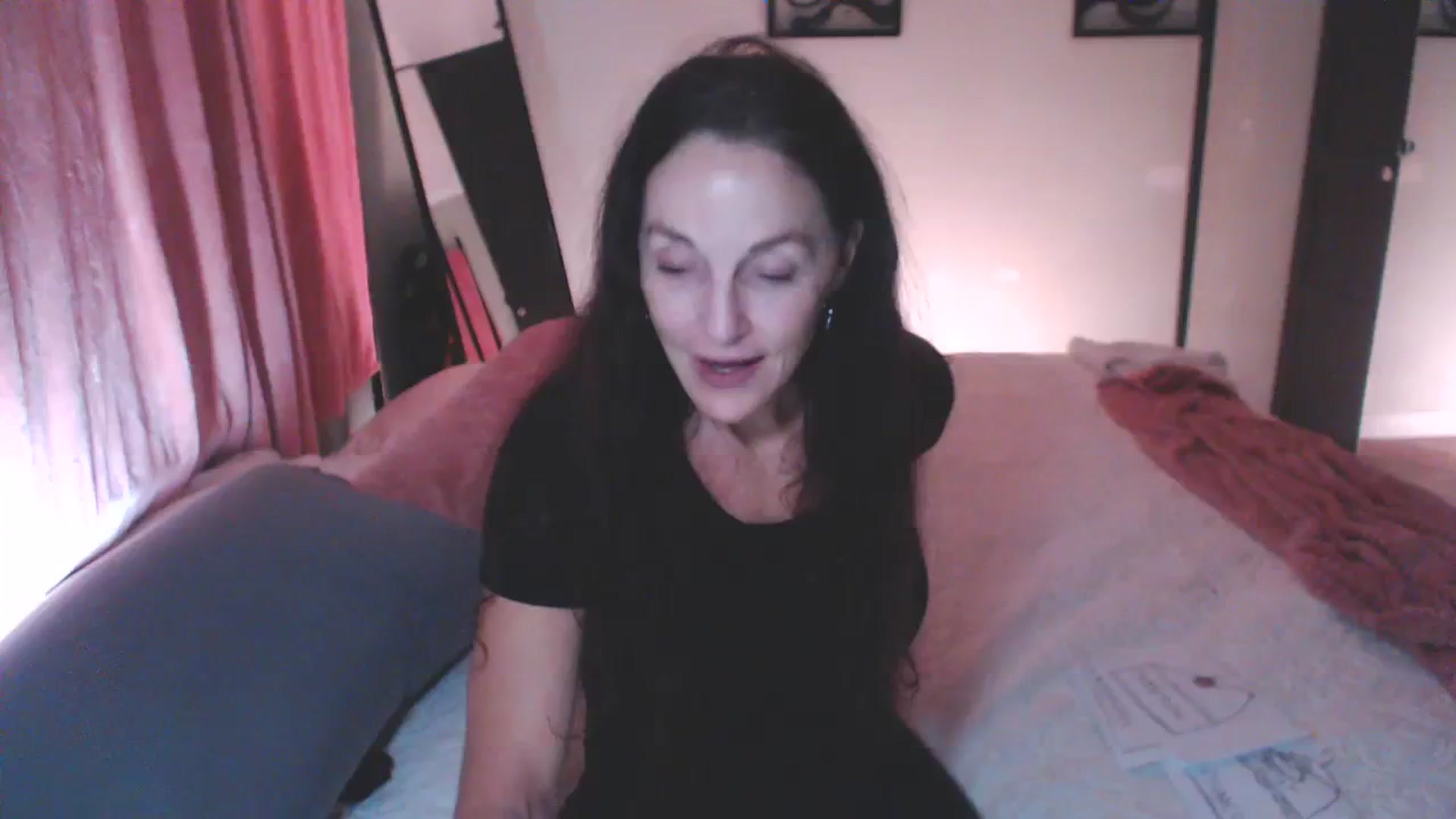 Gallery image thumbnail from ChristineAsh's myfreecams stream on, 10/26/2023, 04:01 image 2 of 20