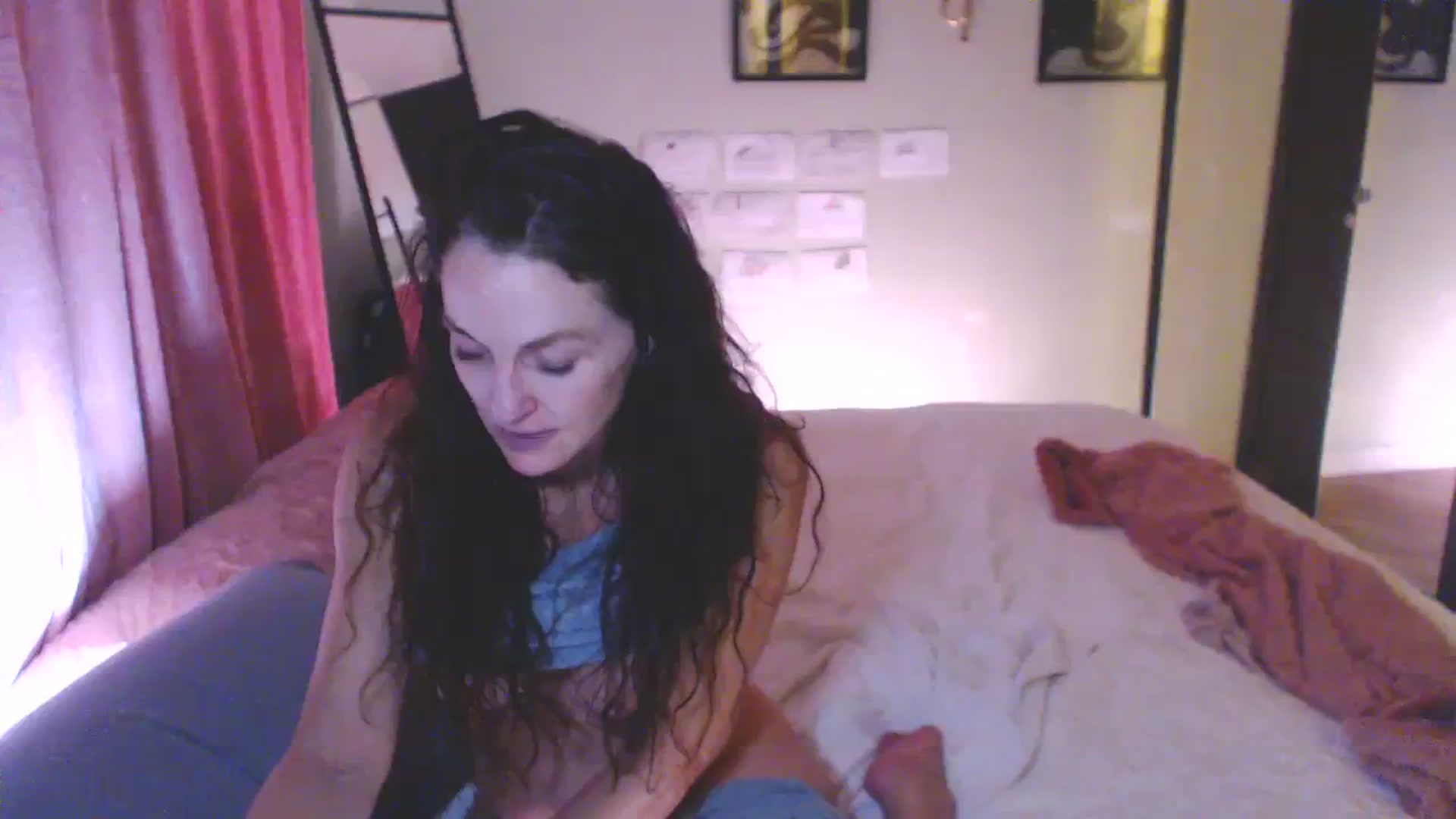 Gallery image thumbnail from ChristineAsh's myfreecams stream on, 10/28/2023, 04:37 image 15 of 20
