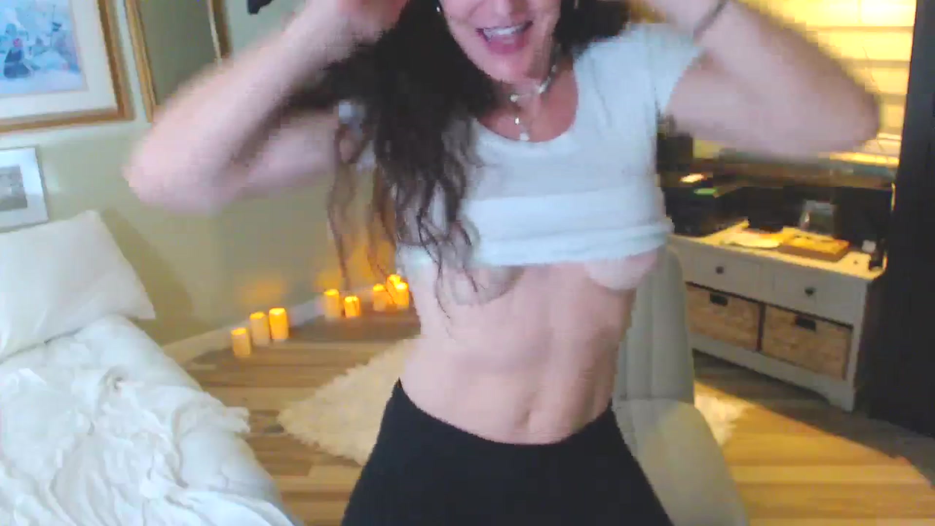 Gallery image thumbnail from ChristineAsh's myfreecams stream on, 11/08/2023, 06:54 image 6 of 20