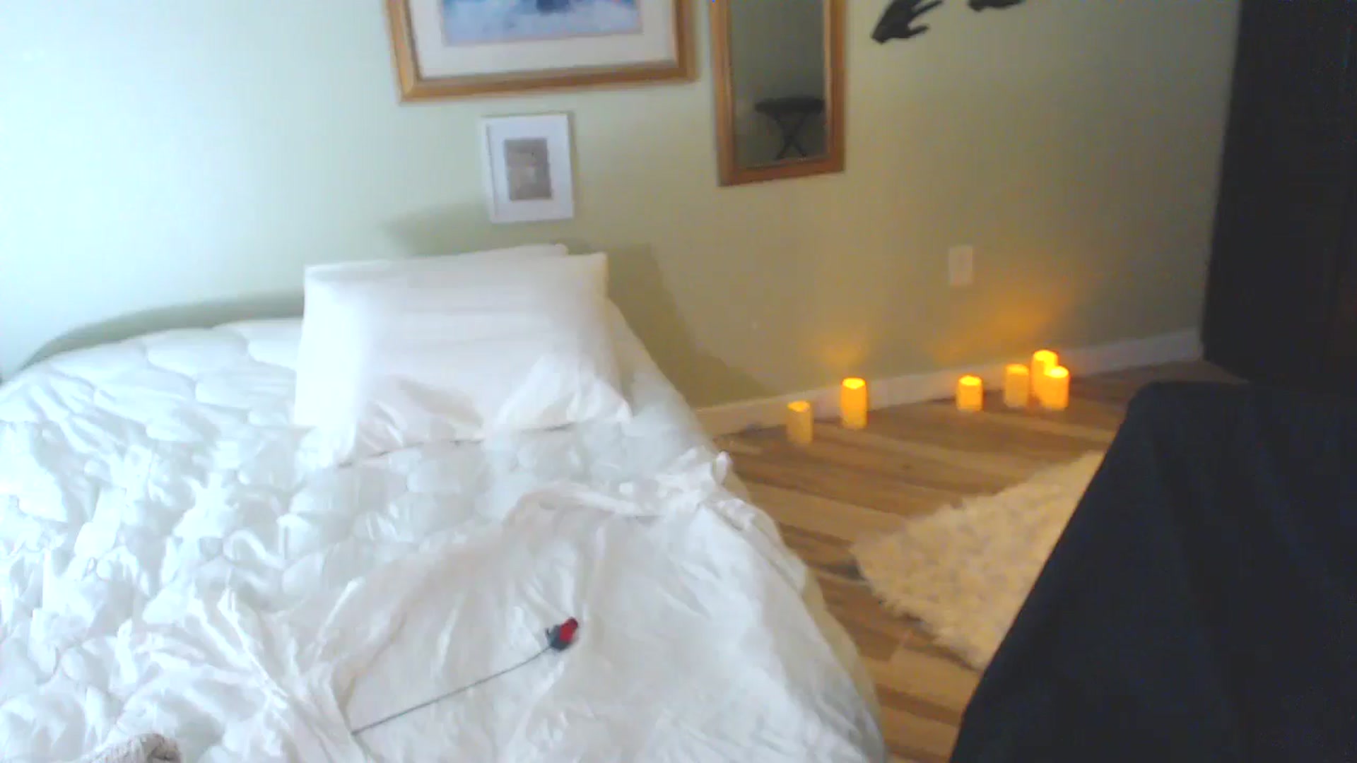Gallery image thumbnail from ChristineAsh's myfreecams stream on, 11/10/2023, 05:50 image 12 of 20