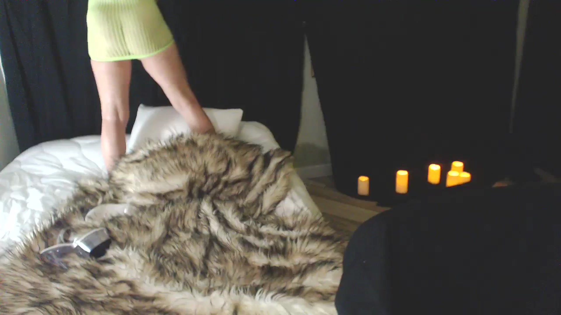 Gallery image thumbnail from ChristineAsh's myfreecams stream on, 11/13/2023, 06:40 image 9 of 20