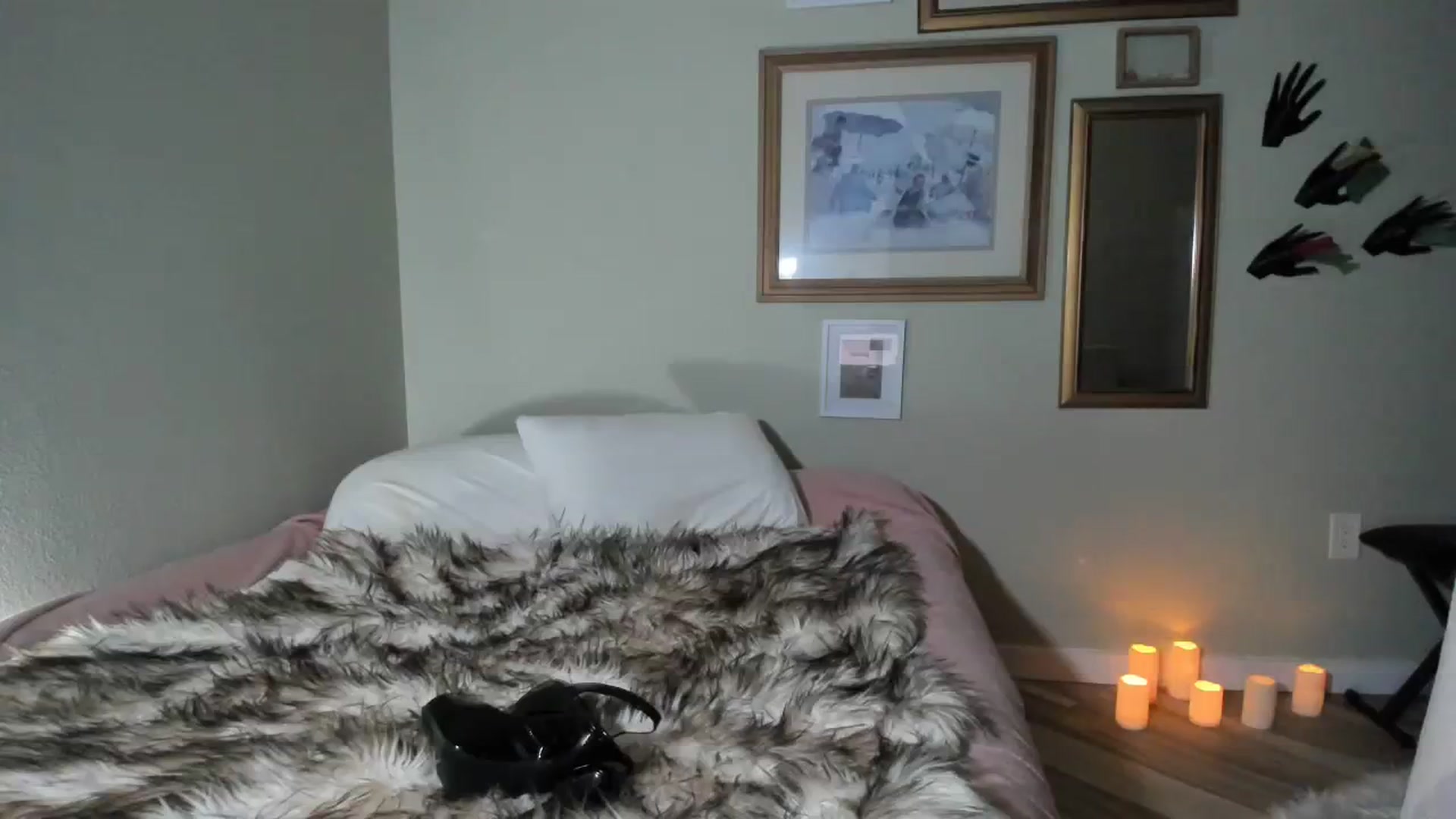 Gallery image thumbnail from ChristineAsh's myfreecams stream on, 11/22/2023, 06:09 image 20 of 20
