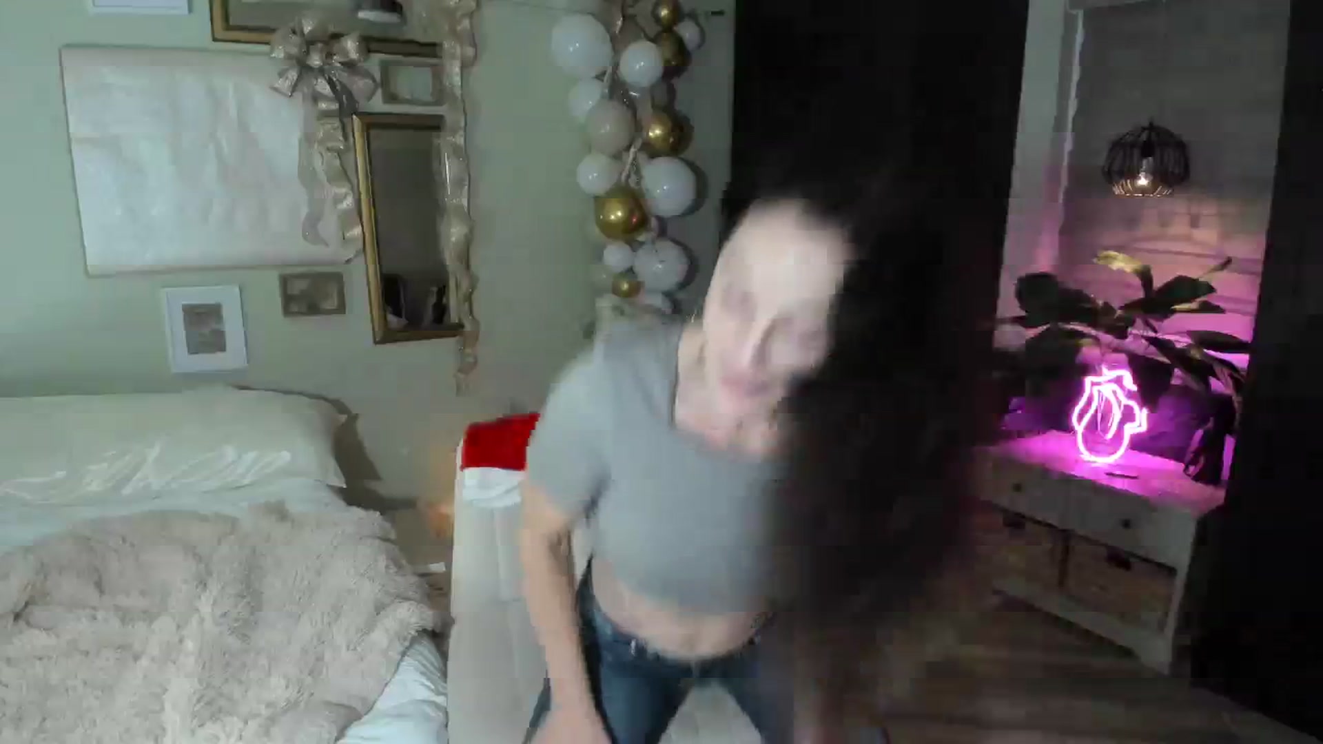 Gallery image thumbnail from ChristineAsh's myfreecams stream on, 12/03/2023, 04:26 image 3 of 20