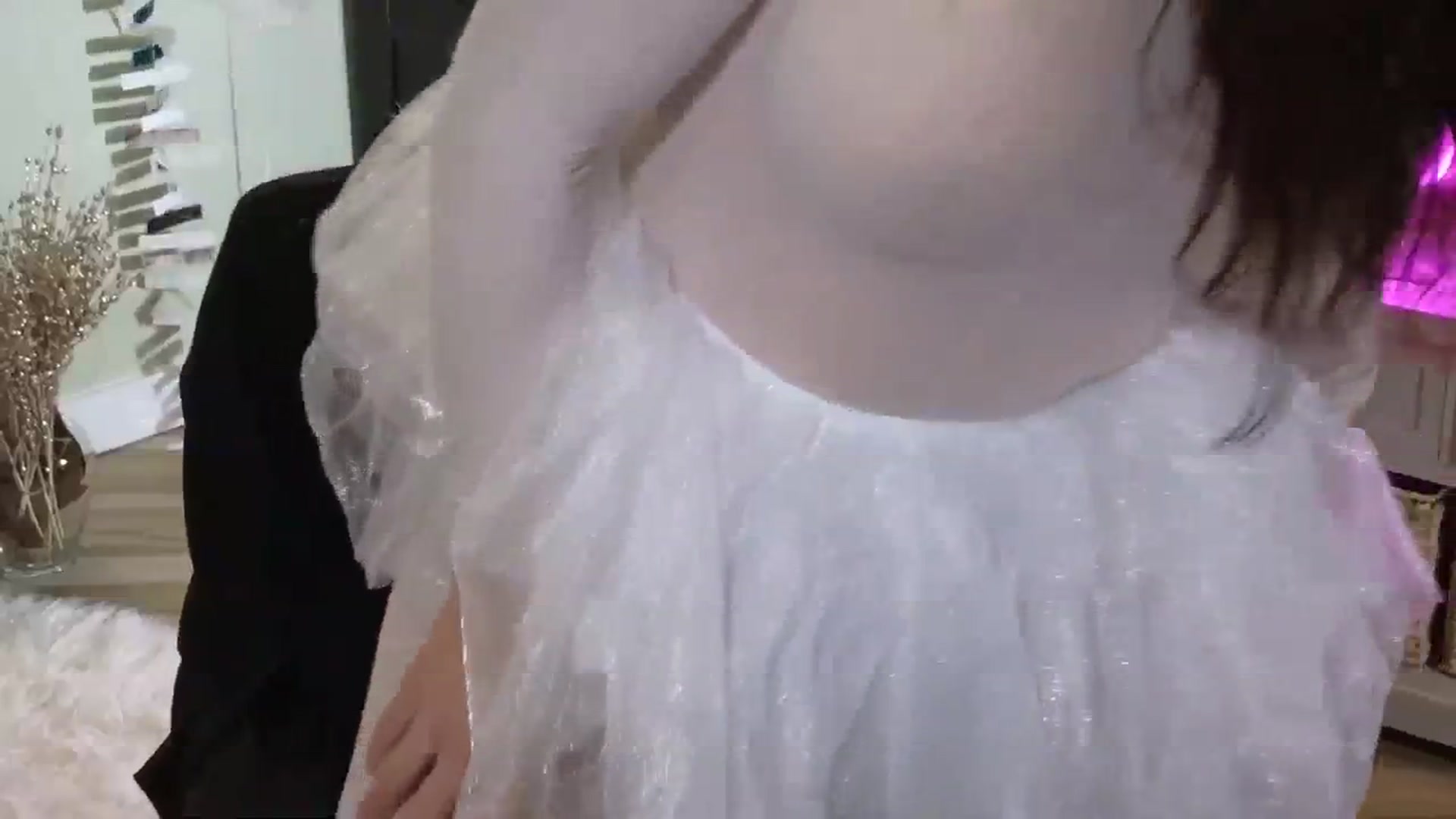 Gallery image thumbnail from ChristineAsh's myfreecams stream on, 02/08/2024, 05:19 image 3 of 20