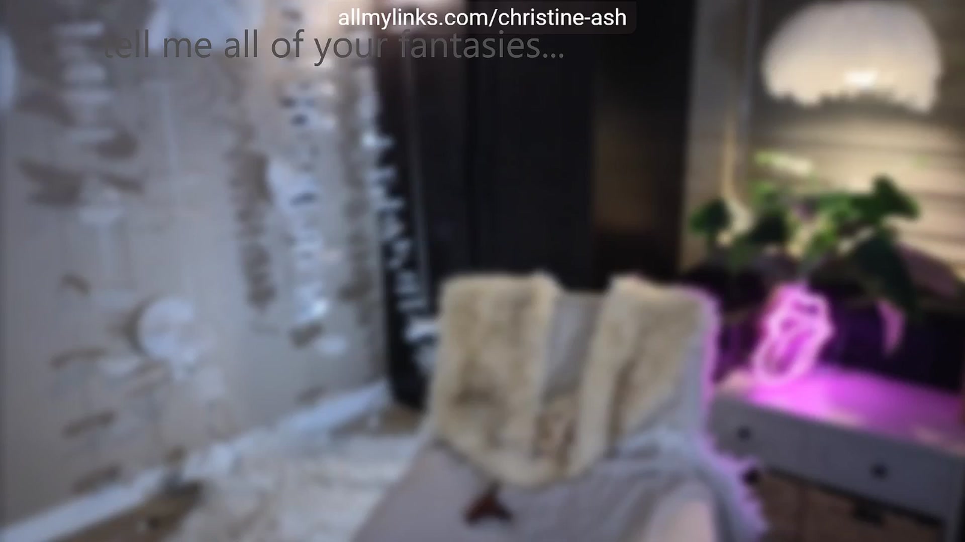Gallery image thumbnail from ChristineAsh's myfreecams stream on, 05/16/2024, 03:50 image 20 of 20