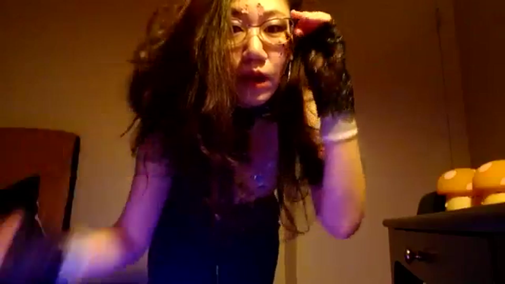 Gallery image thumbnail from ChristmasBabe's myfreecams stream on, 12/25/2023, 04:31 image 18 of 20