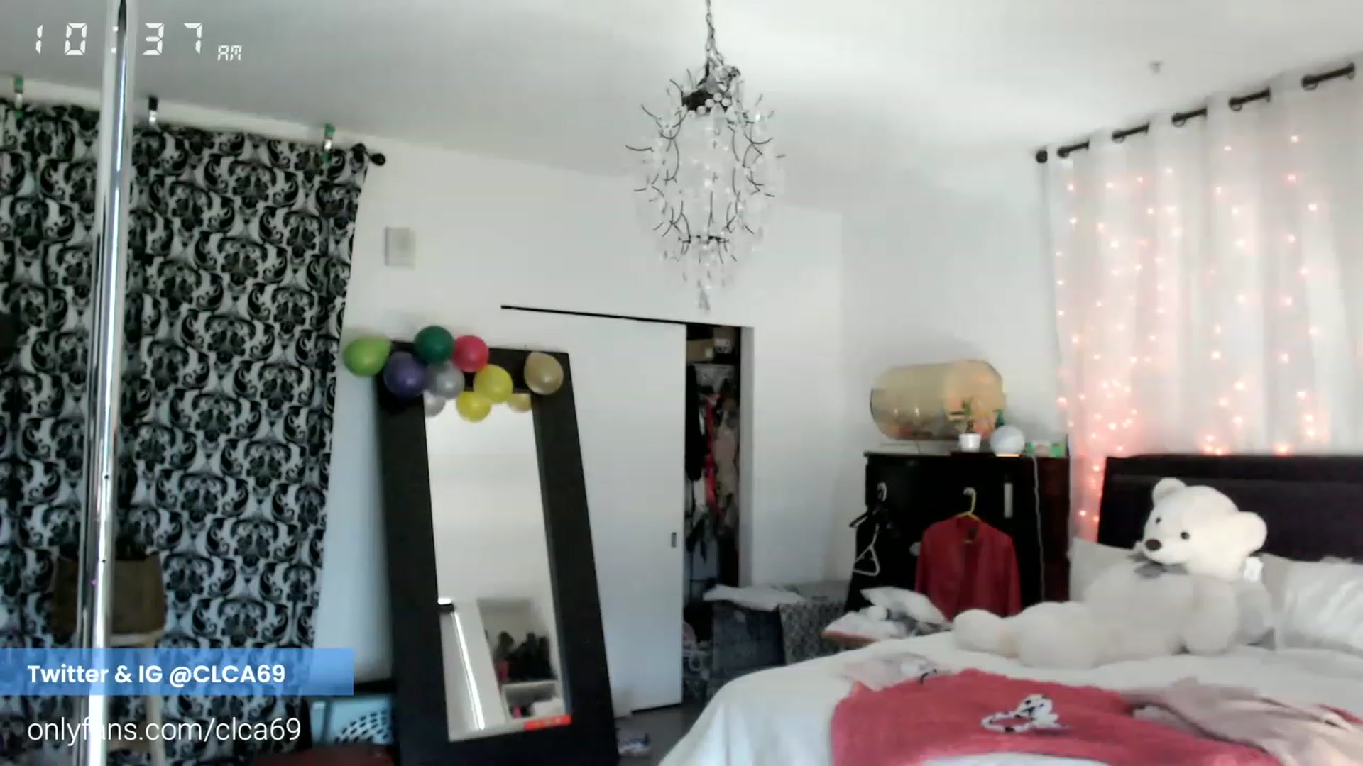 Gallery image thumbnail from Christy_Love's myfreecams stream on, 11/15/2022, 19:38 image 10 of 20