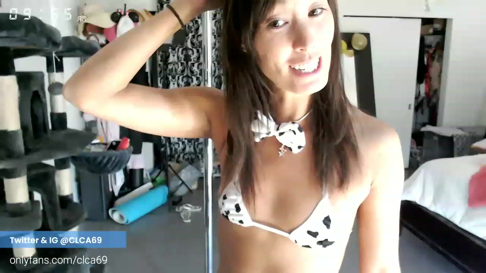 Gallery image thumbnail from Christy_Love's myfreecams stream on, 11/15/2022, 19:38 image 2 of 20