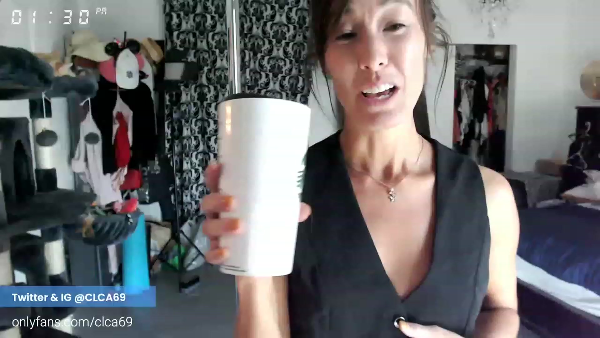 Gallery image thumbnail from Christy_Love's myfreecams stream on, 11/18/2022, 01:36 image 8 of 20