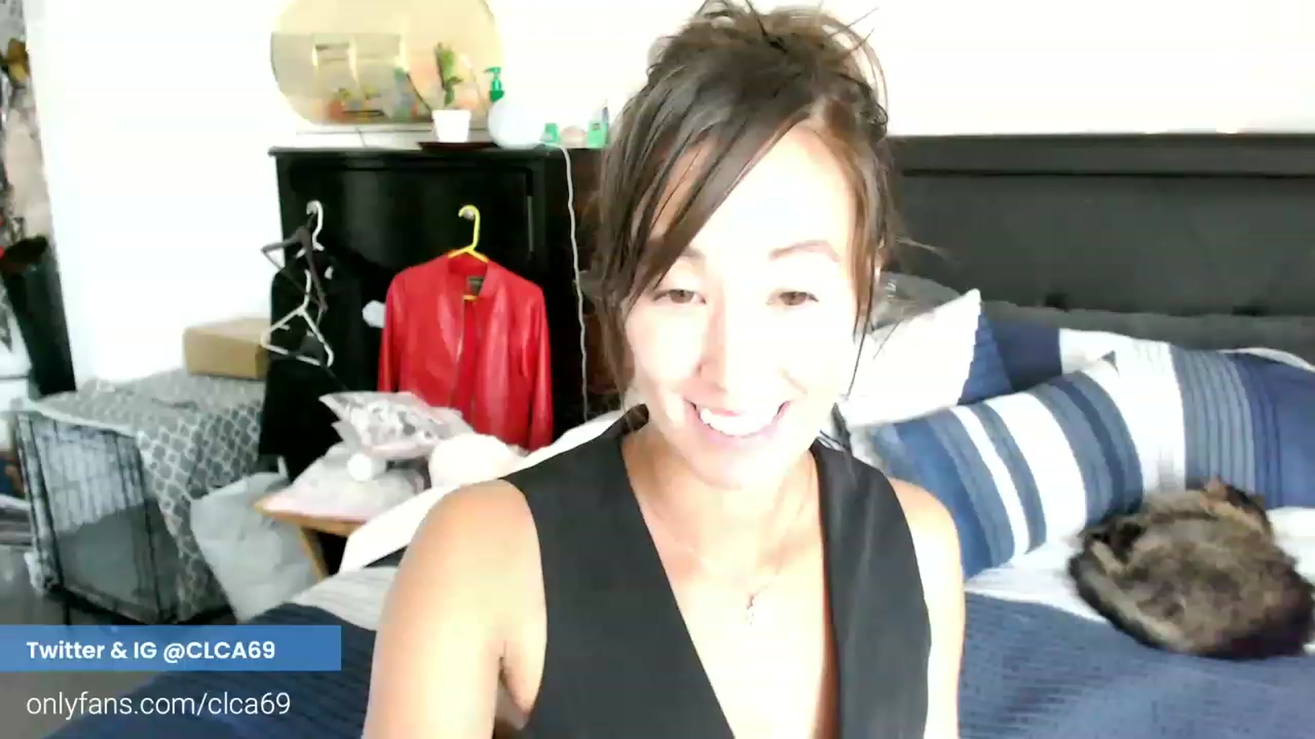 Gallery image thumbnail from Christy_Love's myfreecams stream on, 11/17/2022, 23:02 image 20 of 20