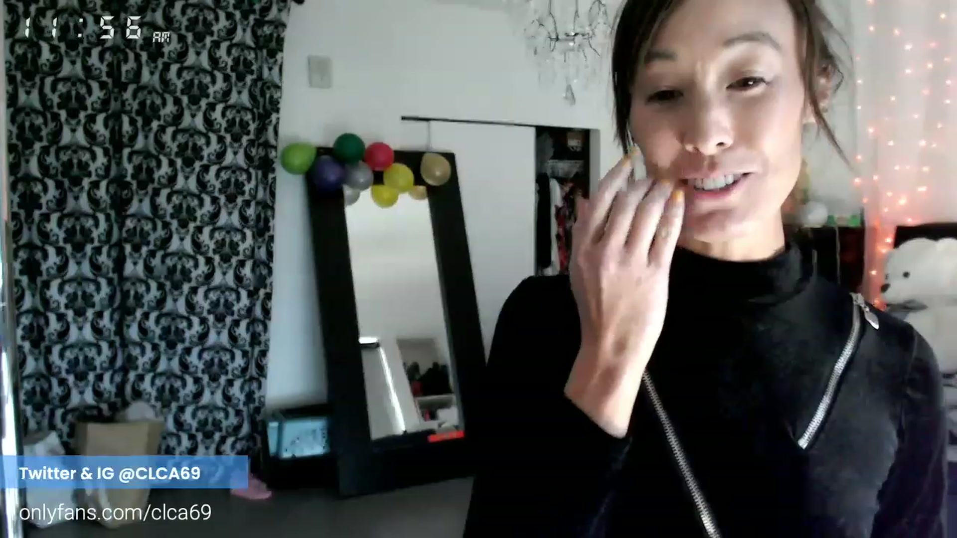 Gallery image thumbnail from Christy_Love's myfreecams stream on, 11/21/2022, 20:37 image 11 of 20