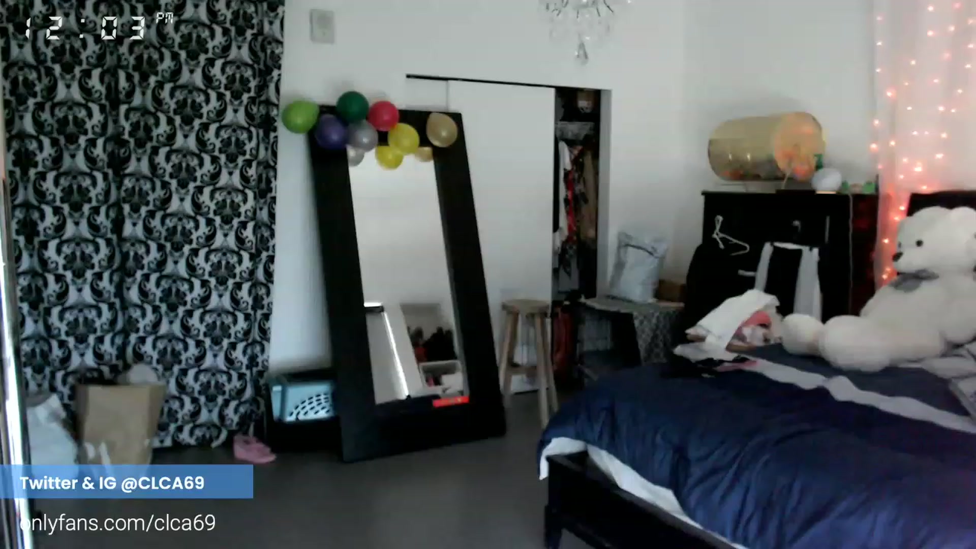Gallery image thumbnail from Christy_Love's myfreecams stream on, 11/21/2022, 20:37 image 13 of 20