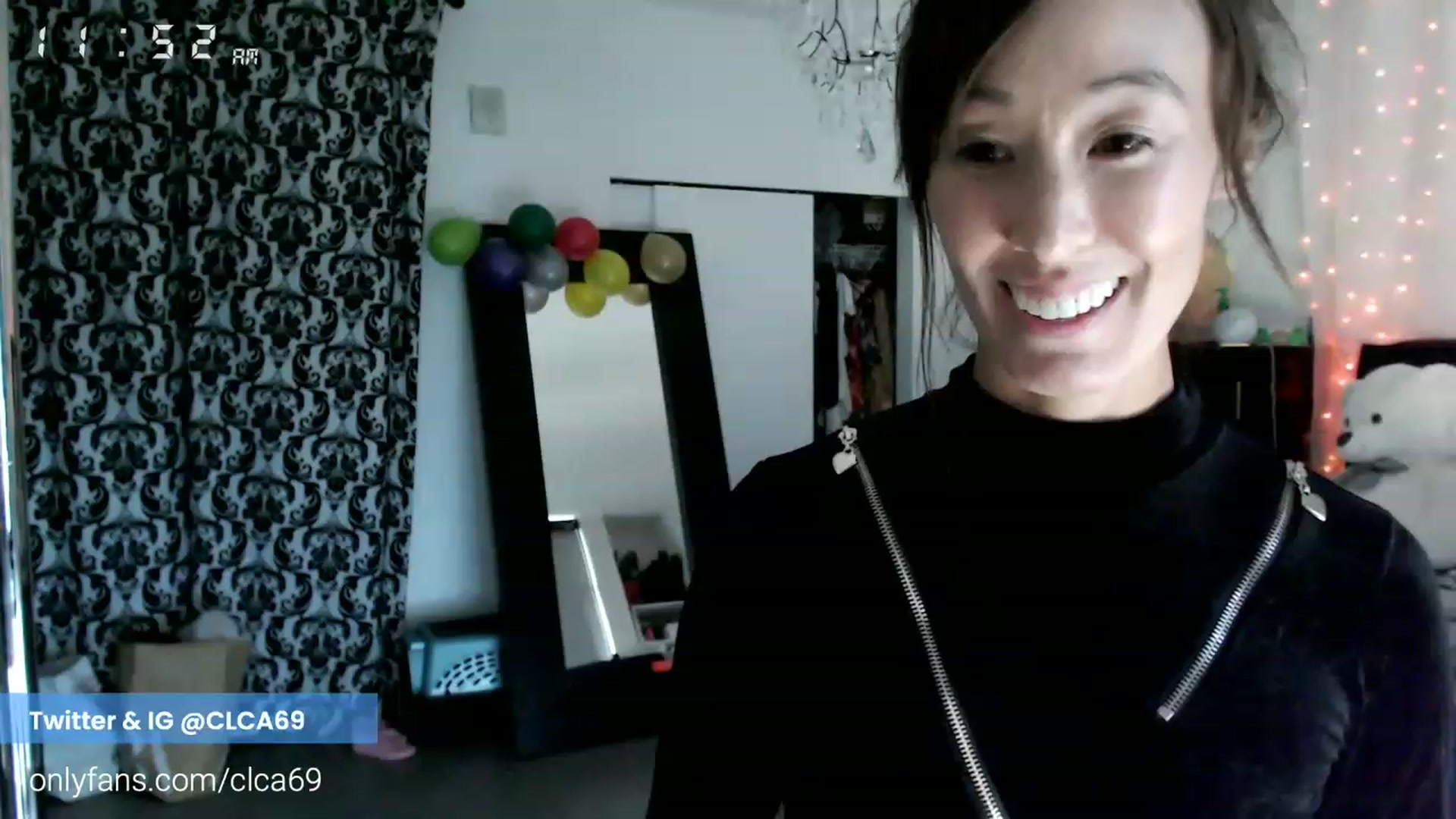 Gallery image thumbnail from Christy_Love's myfreecams stream on, 11/21/2022, 20:37 image 10 of 20
