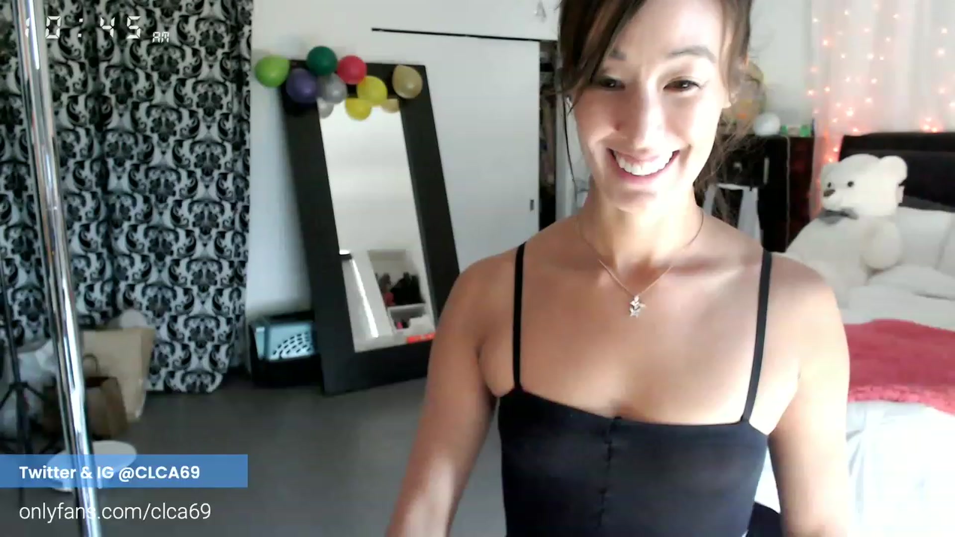 Gallery image thumbnail from Christy_Love's myfreecams stream on, 11/22/2022, 18:47 image 19 of 20