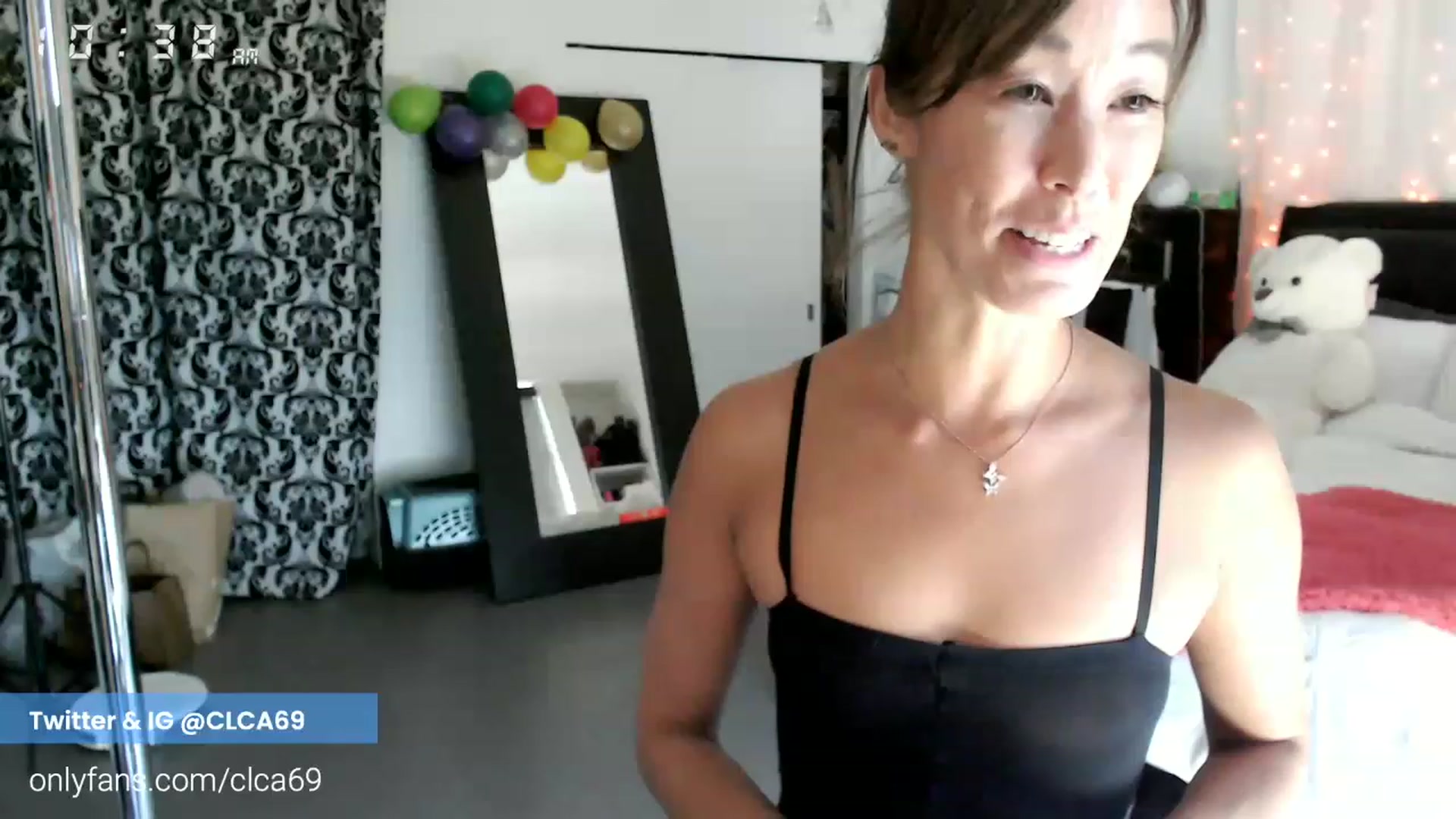 Gallery image thumbnail from Christy_Love's myfreecams stream on, 11/22/2022, 18:47 image 6 of 20