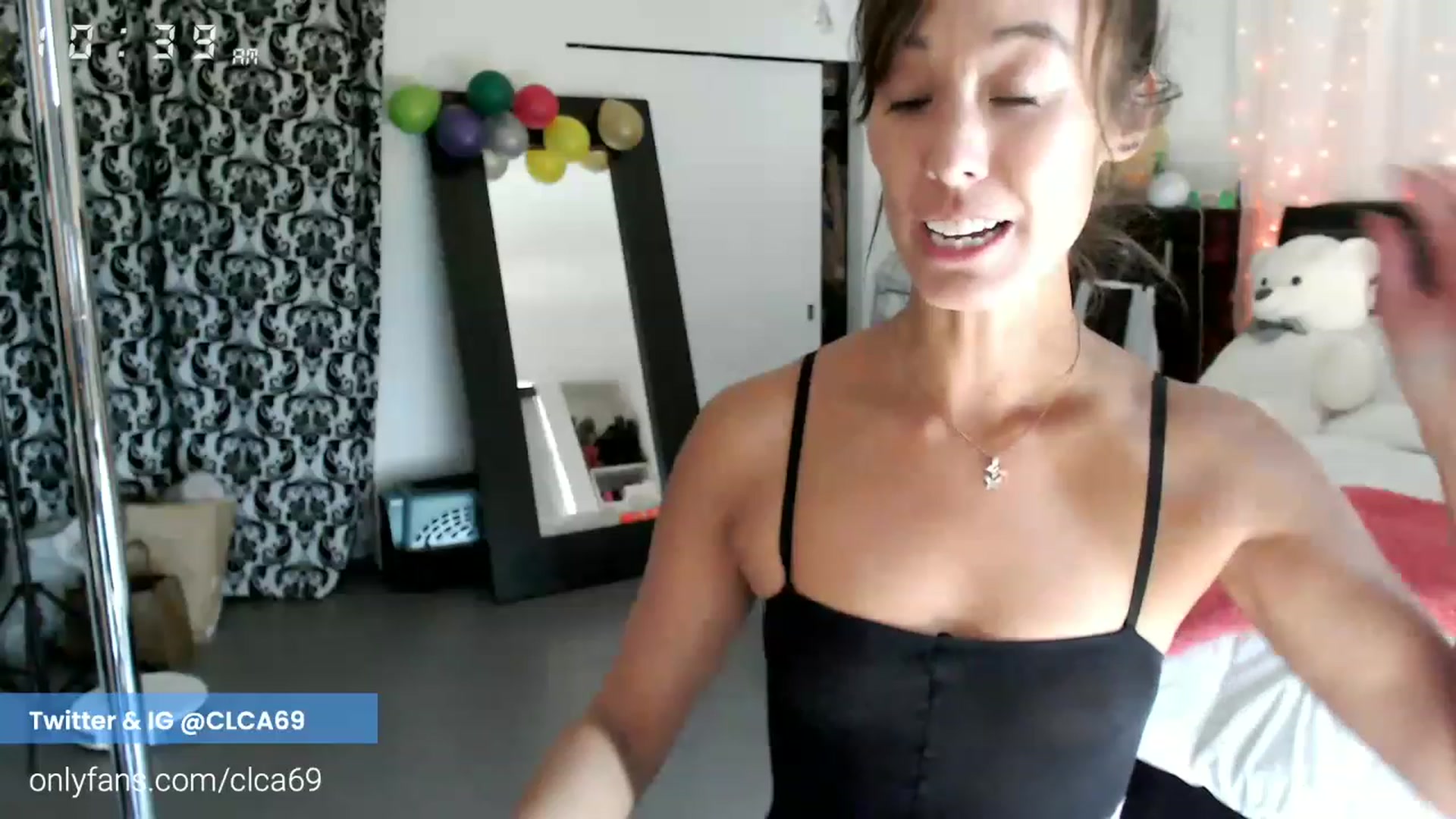 Gallery image thumbnail from Christy_Love's myfreecams stream on, 11/22/2022, 18:47 image 7 of 20